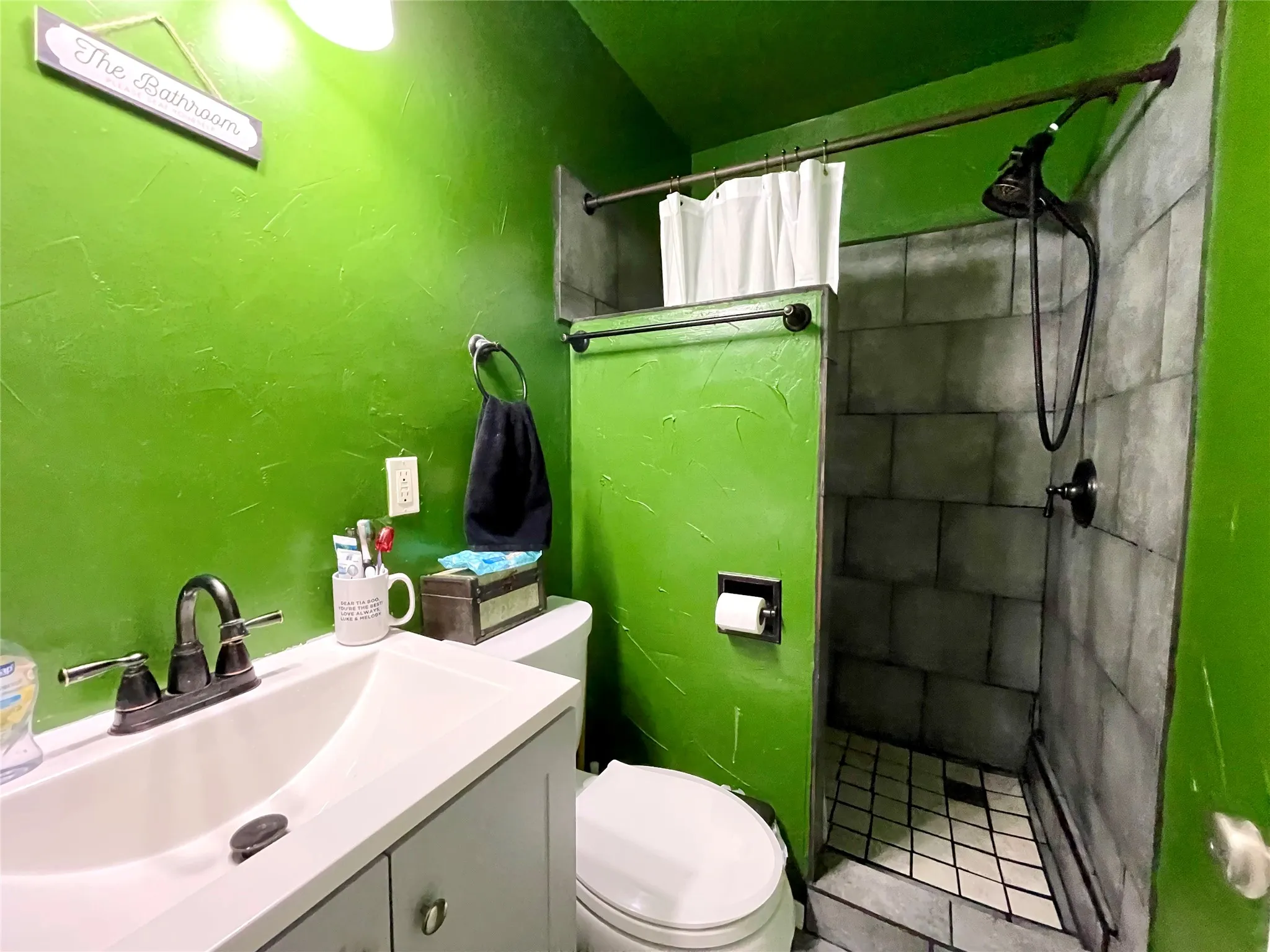 Single Family Residence For Rent in Jack County , 209 N Bowie Street, Jacksboro, Texas 76458, 3 Bedroom, 2 Bathroom, Garage spaces, 2,064 Sqft, built in 1975, mls#21375853, Real Estate Agent in Jacksboro, Homes For Rent in Jack county, Homes For Rent in Jacksboro, Realtor in Jacksboro Texas, Real Estate Brokerage Independent Realty Texas, Luminita Cordes Realtor