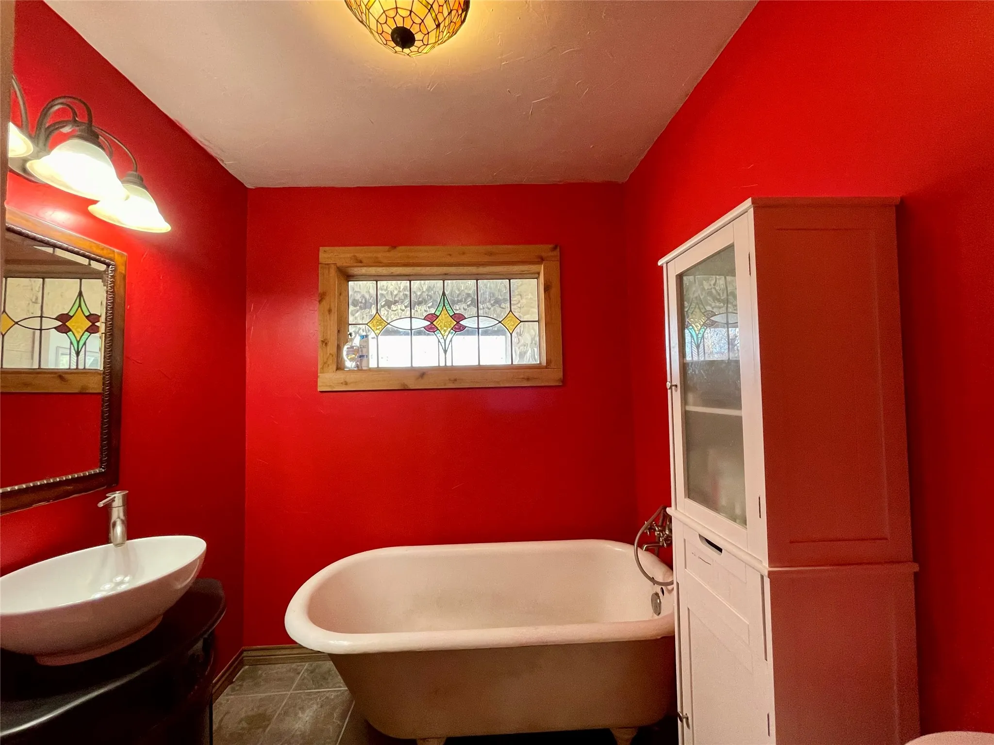 Single Family Residence For Rent in Jack County , 209 N Bowie Street, Jacksboro, Texas 76458, 3 Bedroom, 2 Bathroom, Garage spaces, 2,064 Sqft, built in 1975, mls#21375853, Real Estate Agent in Jacksboro, Homes For Rent in Jack county, Homes For Rent in Jacksboro, Realtor in Jacksboro Texas, Real Estate Brokerage Independent Realty Texas, Luminita Cordes Realtor