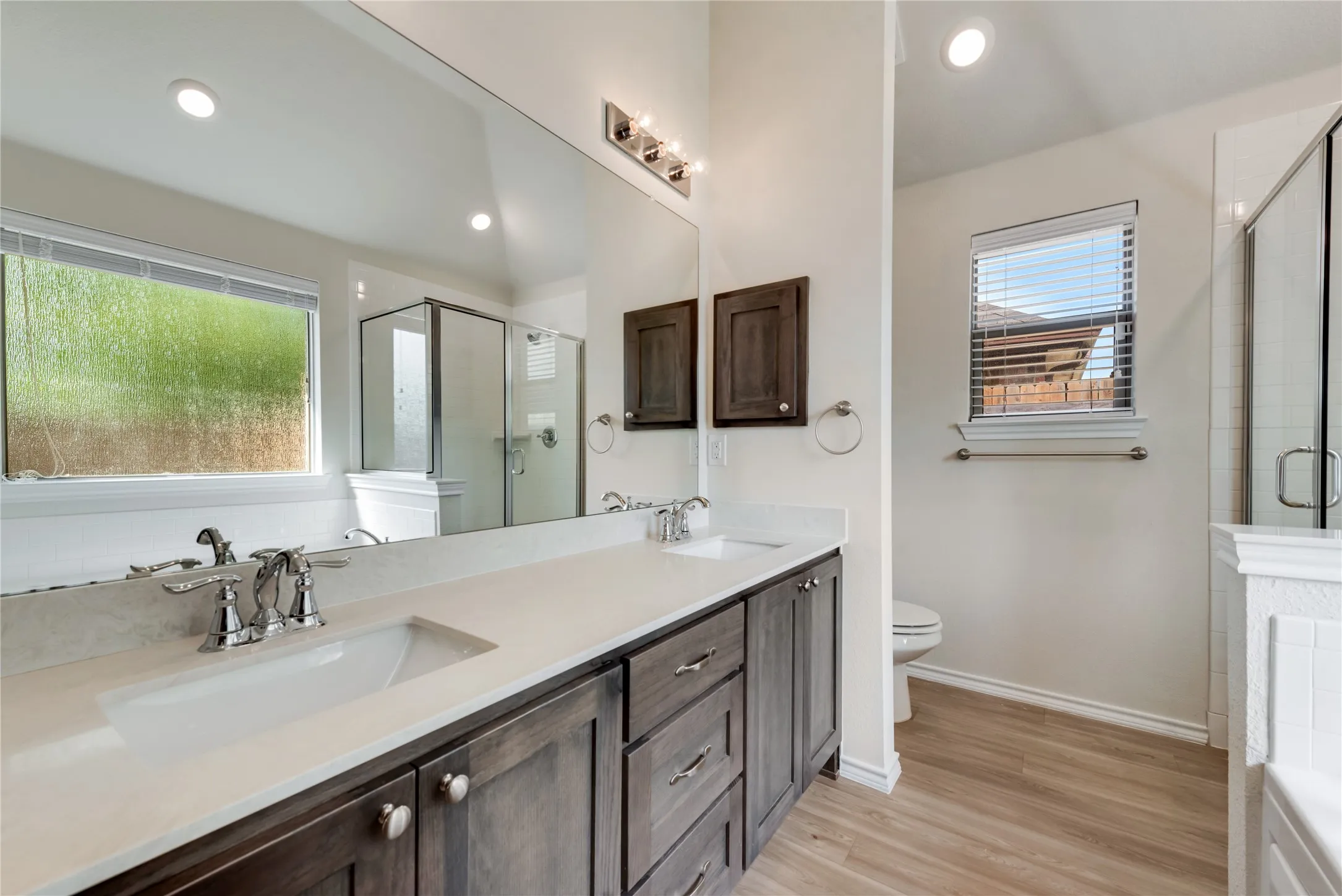 Single Family Residence For Rent in Dallas County , 1711 Wooley Way, Seagoville, Texas 75159, 4 Bedroom, 2 Bathroom, 2 Garage spaces, 1,741 Sqft, built in 2022, mls#21375816, Real Estate Agent in Seagoville, Homes For Rent in Dallas county, Homes For Rent in Seagoville, Realtor in Seagoville Texas, Real Estate Brokerage Independent Realty Texas, Luminita Cordes Realtor