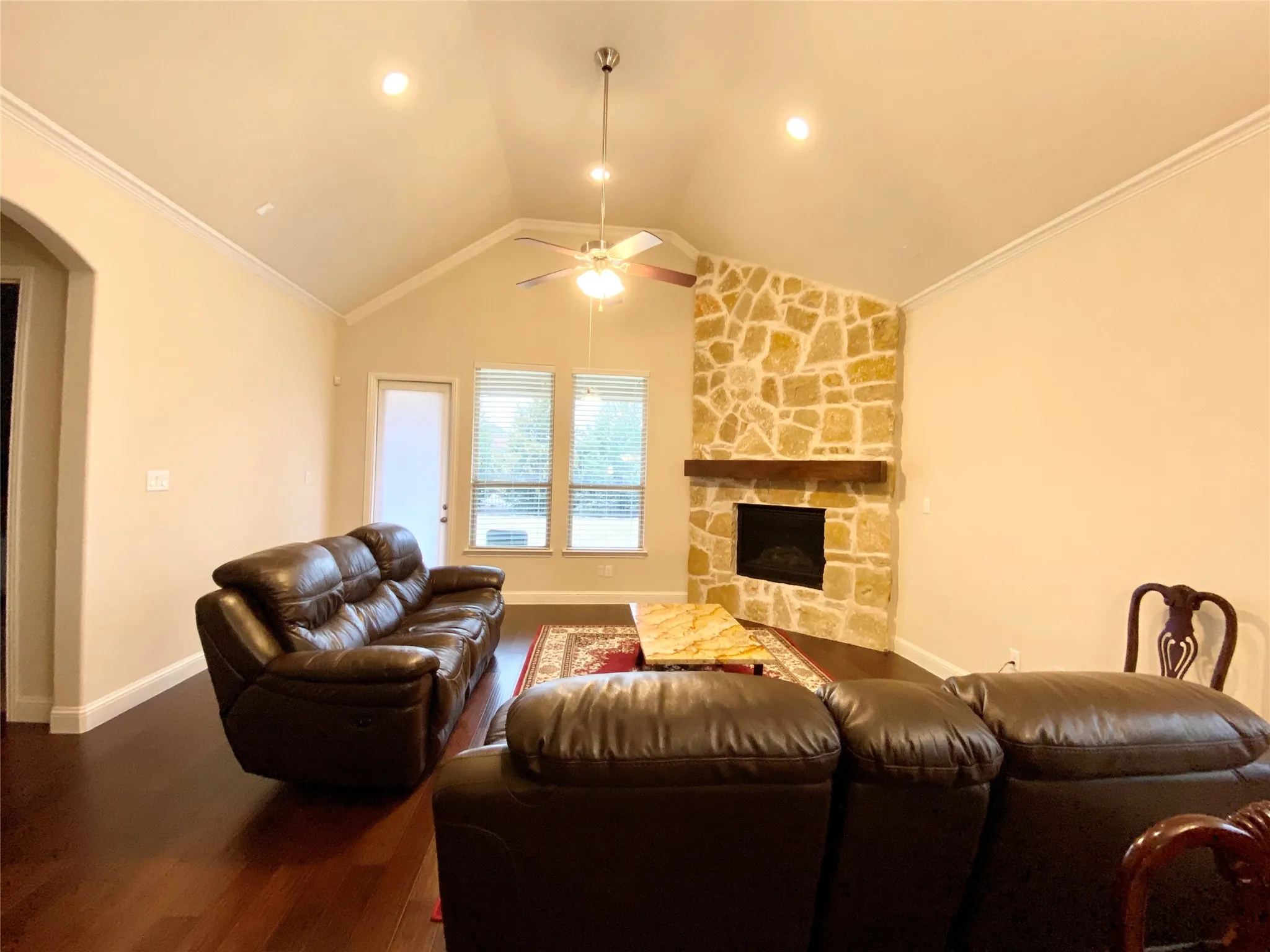 Single Family Residence For Rent in Denton County , 2332 Stallion Street, Carrollton, Texas 75010, 4 Bedroom, 4 Bathroom, 2 Garage spaces, 3,593 Sqft, built in 2014, mls#21374190, Real Estate Agent in Carrollton, Homes For Rent in Denton county, Homes For Rent in Carrollton, Realtor in Carrollton Texas, Real Estate Brokerage Independent Realty Texas, Luminita Cordes Realtor