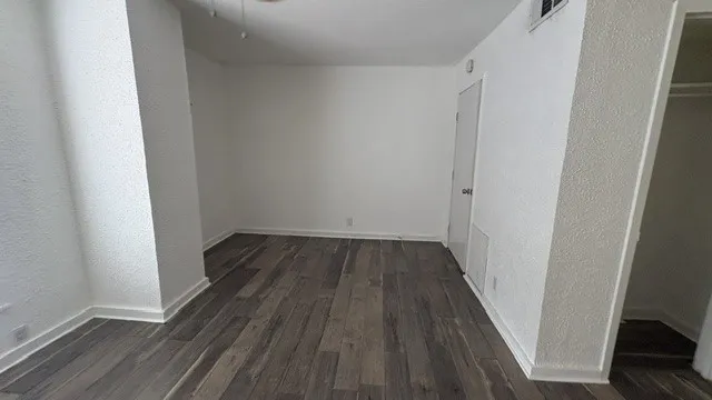Condominium For Rent in Dallas County , 4425 Travis Street 113, Dallas, Texas 75205, 1 Bedroom, 2 Bathroom, Garage spaces, 824 Sqft, built in 1964, mls#21375868, Real Estate Agent in Dallas, Homes For Rent in Dallas county, Homes For Rent in Dallas, Realtor in Dallas Texas, Real Estate Brokerage Independent Realty Texas, Luminita Cordes Realtor