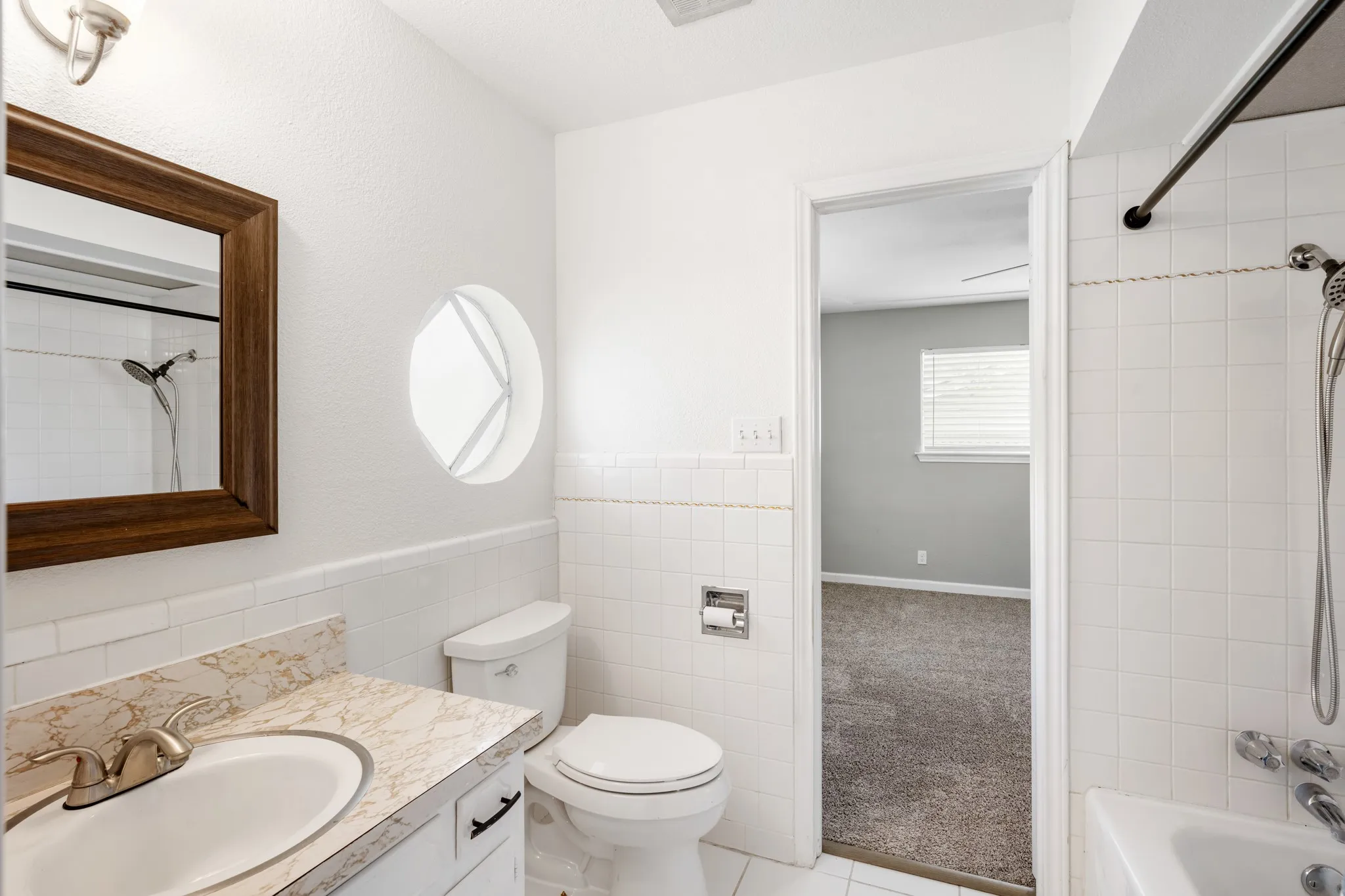 Jack and Jill bath between secondary bedrooms
