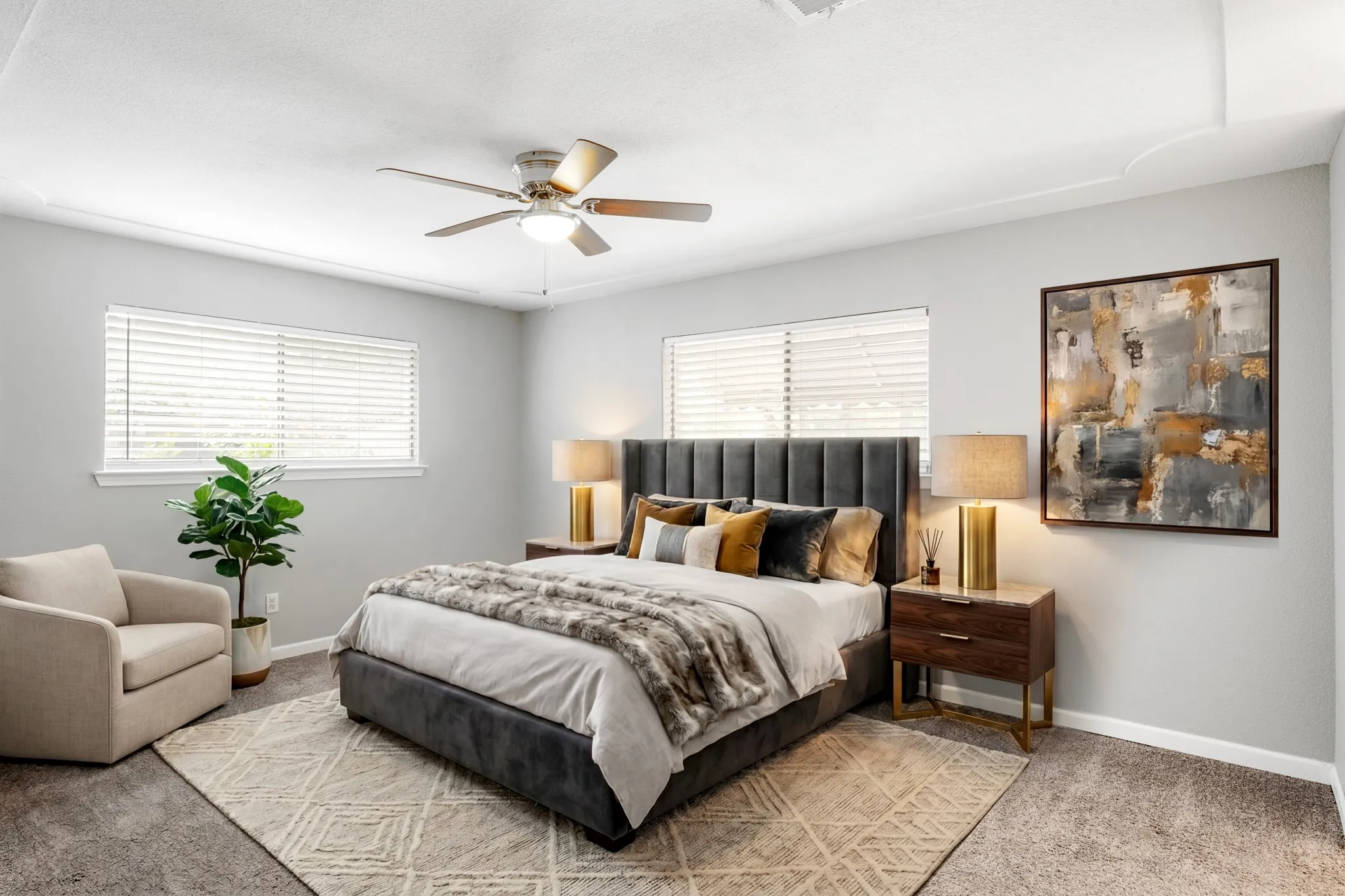 Single Family Residence For Sale in Tarrant County , 1804 W Cedar Elm Drive, Arlington, Texas 76012, 3 Bedroom, 2 Bathroom, 2 Garage spaces, 2,140 Sqft, built in 1968, mls#21371086, Real Estate Agent in Arlington, Homes For Sale in Tarrant county, Homes For Sale in Arlington, Realtor in Arlington Texas, Real Estate Brokerage Independent Realty Texas, Luminita Cordes Realtor