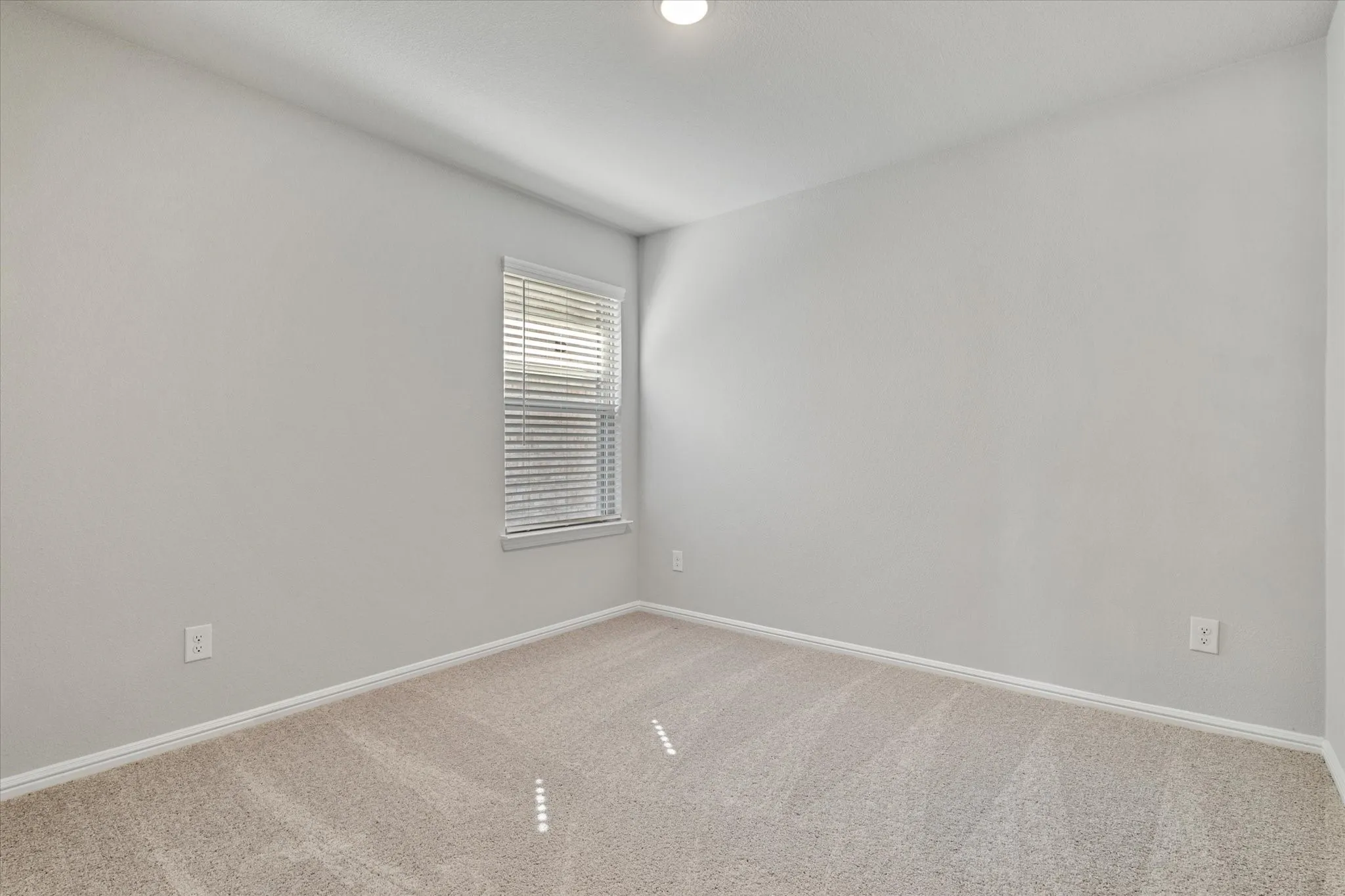 Single Family Residence For Rent in Collin County , 425 Kingsbury Avenue, Princeton, Texas 75407, 3 Bedroom, 2 Bathroom, 2 Garage spaces, 1,764 Sqft, built in 2024, mls#21374983, Real Estate Agent in Princeton, Homes For Rent in Collin county, Homes For Rent in Princeton, Realtor in Princeton Texas, Real Estate Brokerage Independent Realty Texas, Luminita Cordes Realtor