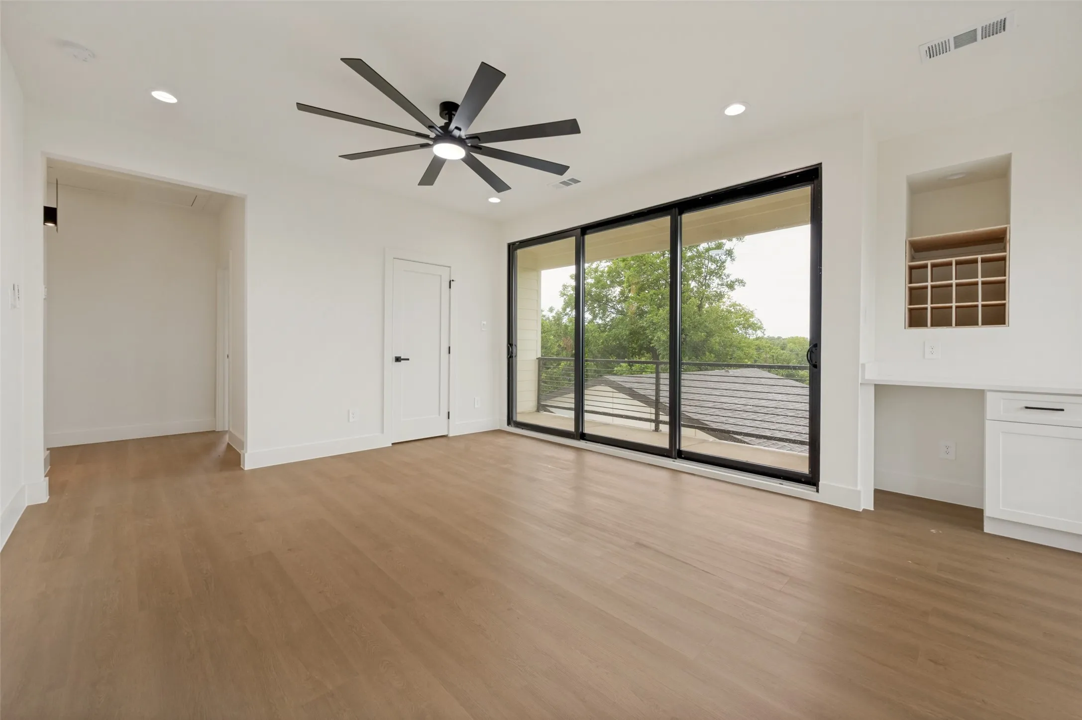 Single Family Residence For Sale in Dallas County , 1511 Morrell Avenue, Dallas, Texas 75203, 4 Bedroom, 4 Bathroom, 2 Garage spaces, 2,683 Sqft, built in 2026, mls#21375874, Real Estate Agent in Dallas, Homes For Sale in Dallas county, Homes For Sale in Dallas, Realtor in Dallas Texas, Real Estate Brokerage Independent Realty Texas, Luminita Cordes Realtor