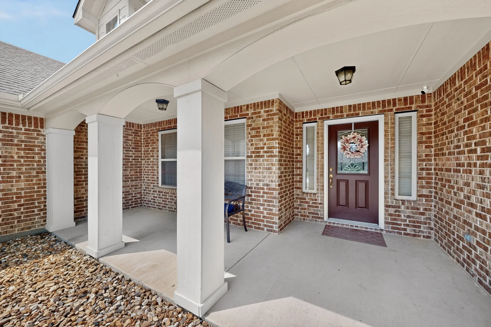 Single Family Residence For Sale in Collin County , 320 Brooks Drive, Nevada, Texas 75173, 4 Bedroom, 2 Bathroom, 2 Garage spaces, 2,094 Sqft, built in 2009, mls#21372234, Real Estate Agent in Nevada, Homes For Sale in Collin county, Homes For Sale in Nevada, Realtor in Nevada Texas, Real Estate Brokerage Independent Realty Texas, Luminita Cordes Realtor