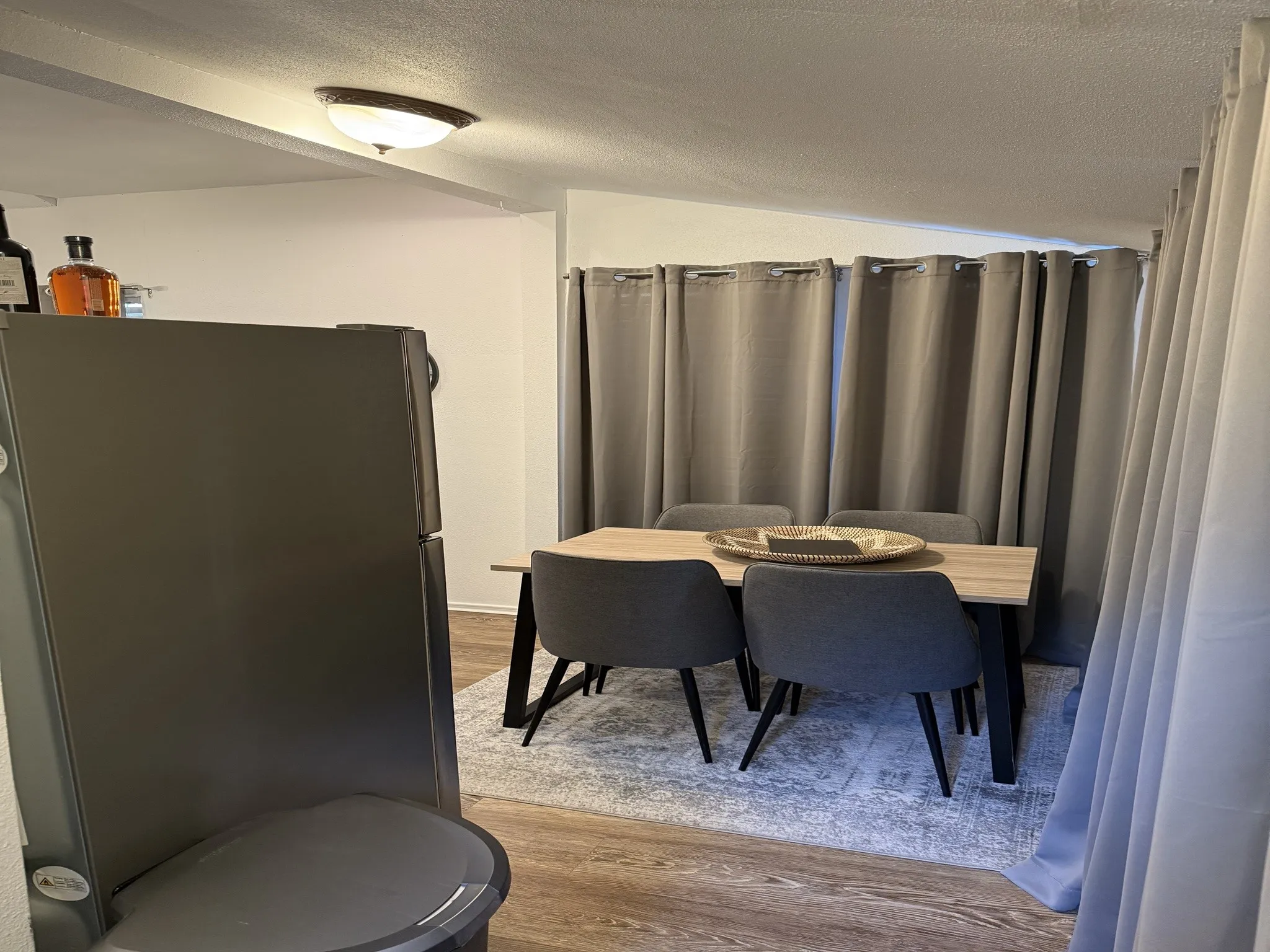 Single Family Residence For Rent in Dallas County , 4347 Travis Street 4347, Dallas, Texas 75205, 2 Bedroom, 1 Bathroom, Garage spaces, 800 Sqft, built in 1955, mls#21375901, Real Estate Agent in Dallas, Homes For Rent in Dallas county, Homes For Rent in Dallas, Realtor in Dallas Texas, Real Estate Brokerage Independent Realty Texas, Luminita Cordes Realtor