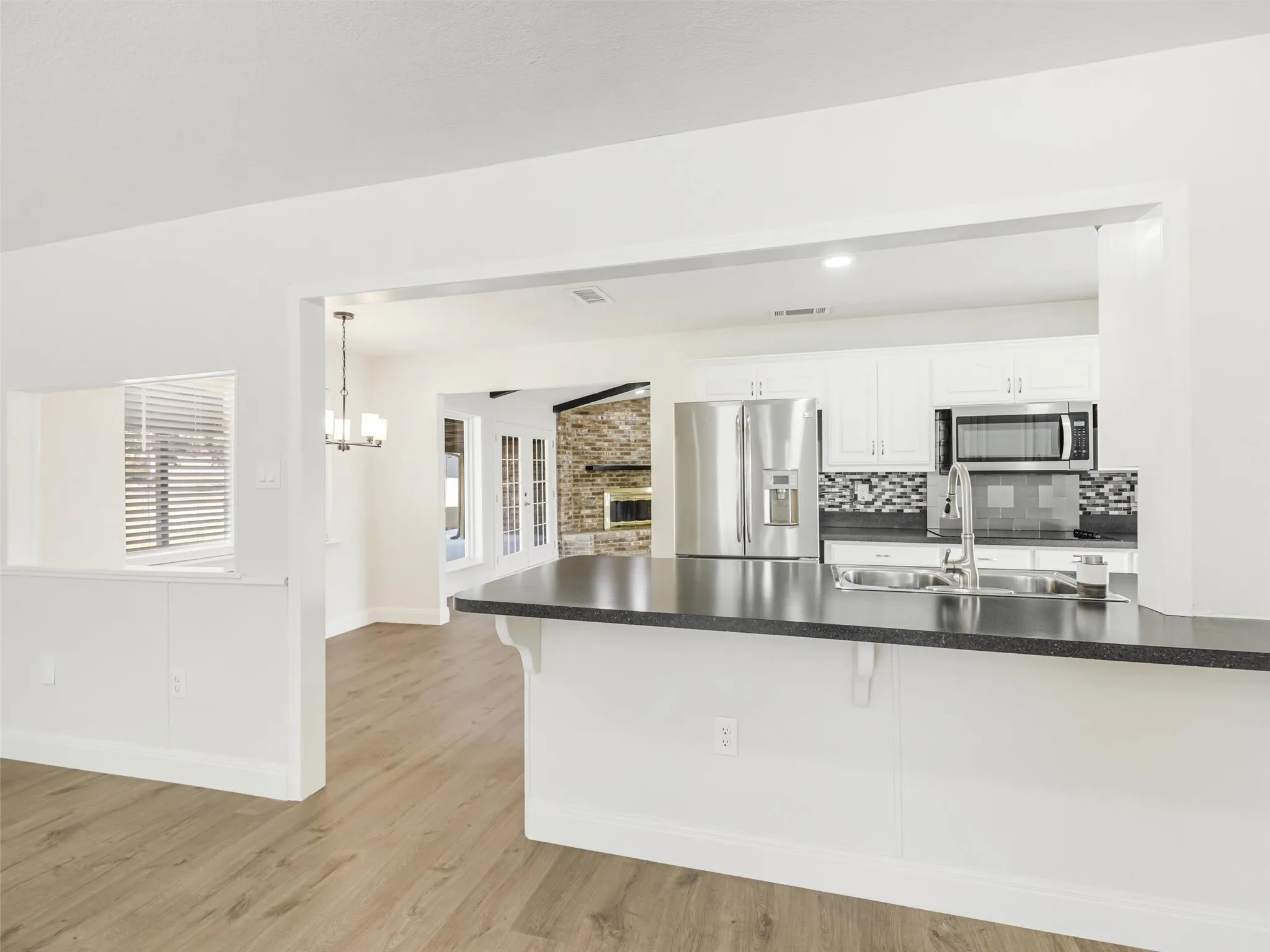 Single Family Residence For Rent in Collin County , 5609 Elisa Lane, Parker, Texas 75002, 3 Bedroom, 2 Bathroom, Garage spaces, 2,296 Sqft, built in 1973, mls#21375839, Real Estate Agent in Parker, Homes For Rent in Collin county, Homes For Rent in Parker, Realtor in Parker Texas, Real Estate Brokerage Independent Realty Texas, Luminita Cordes Realtor