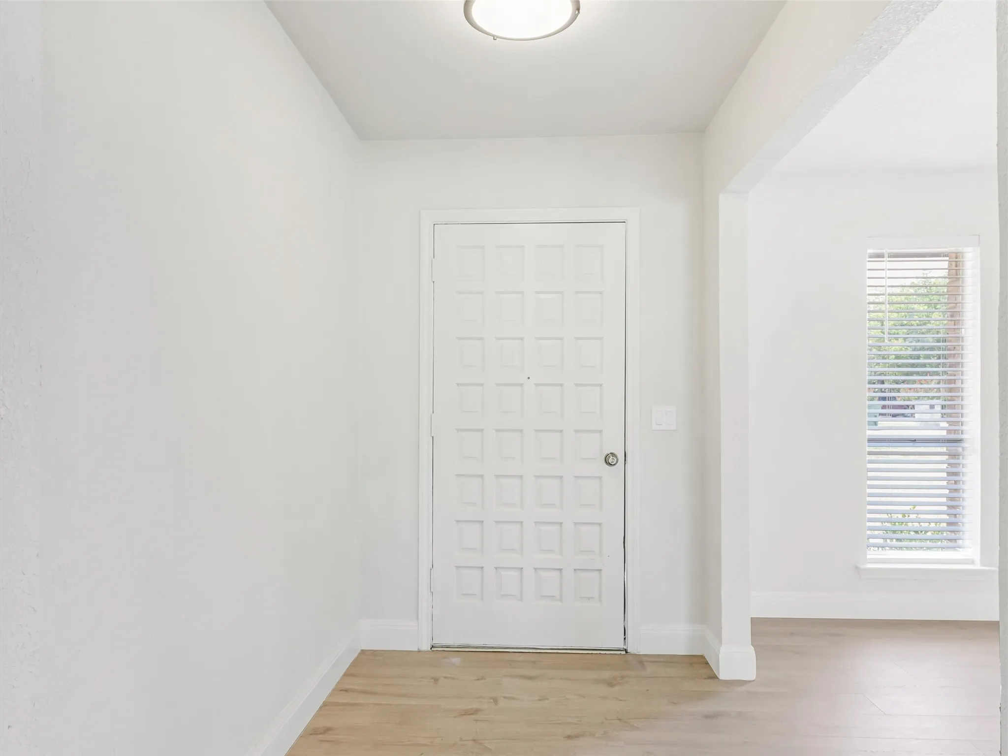 Single Family Residence For Rent in Collin County , 5609 Elisa Lane, Parker, Texas 75002, 3 Bedroom, 2 Bathroom, Garage spaces, 2,296 Sqft, built in 1973, mls#21375839, Real Estate Agent in Parker, Homes For Rent in Collin county, Homes For Rent in Parker, Realtor in Parker Texas, Real Estate Brokerage Independent Realty Texas, Luminita Cordes Realtor