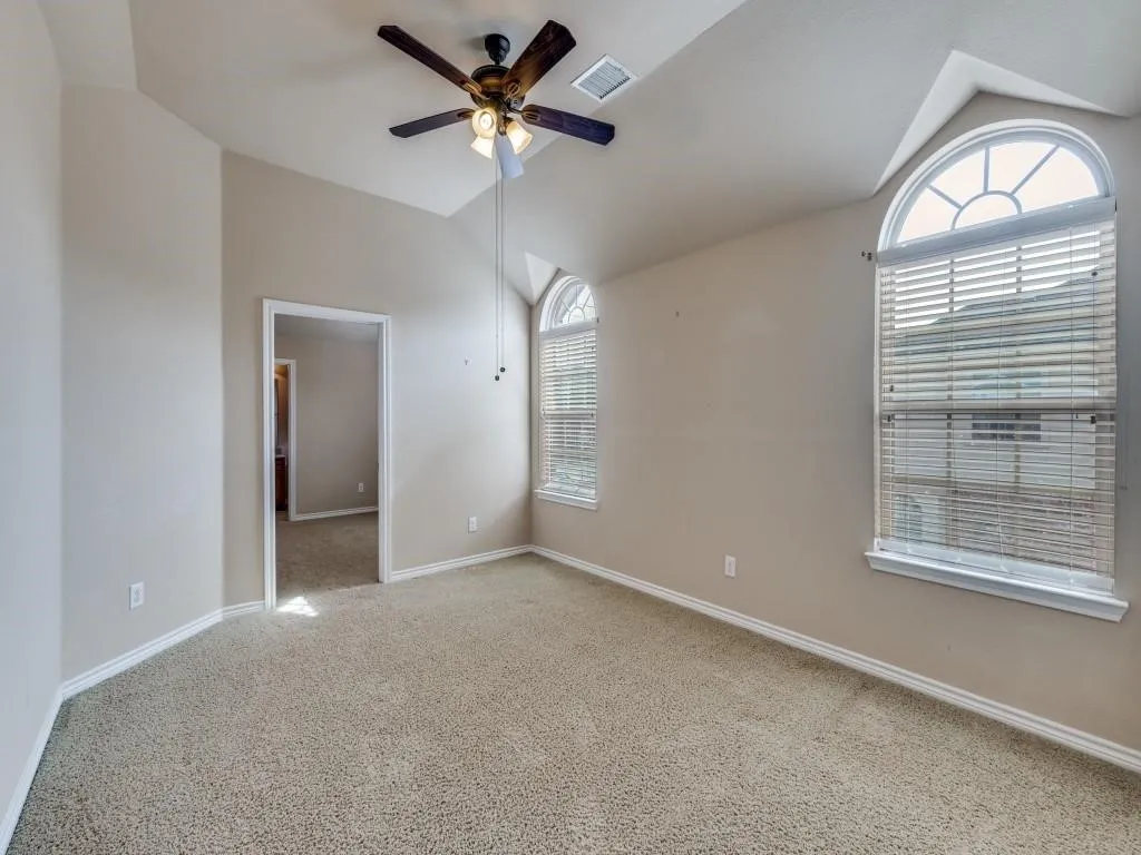 Single Family Residence For Rent in Collin County , 1222 Oak Hill Lane, Murphy, Texas 75094, 5 Bedroom, 4 Bathroom, 2 Garage spaces, 2,895 Sqft, built in 2011, mls#21372328, Real Estate Agent in Murphy, Homes For Rent in Collin county, Homes For Rent in Murphy, Realtor in Murphy Texas, Real Estate Brokerage Independent Realty Texas, Luminita Cordes Realtor