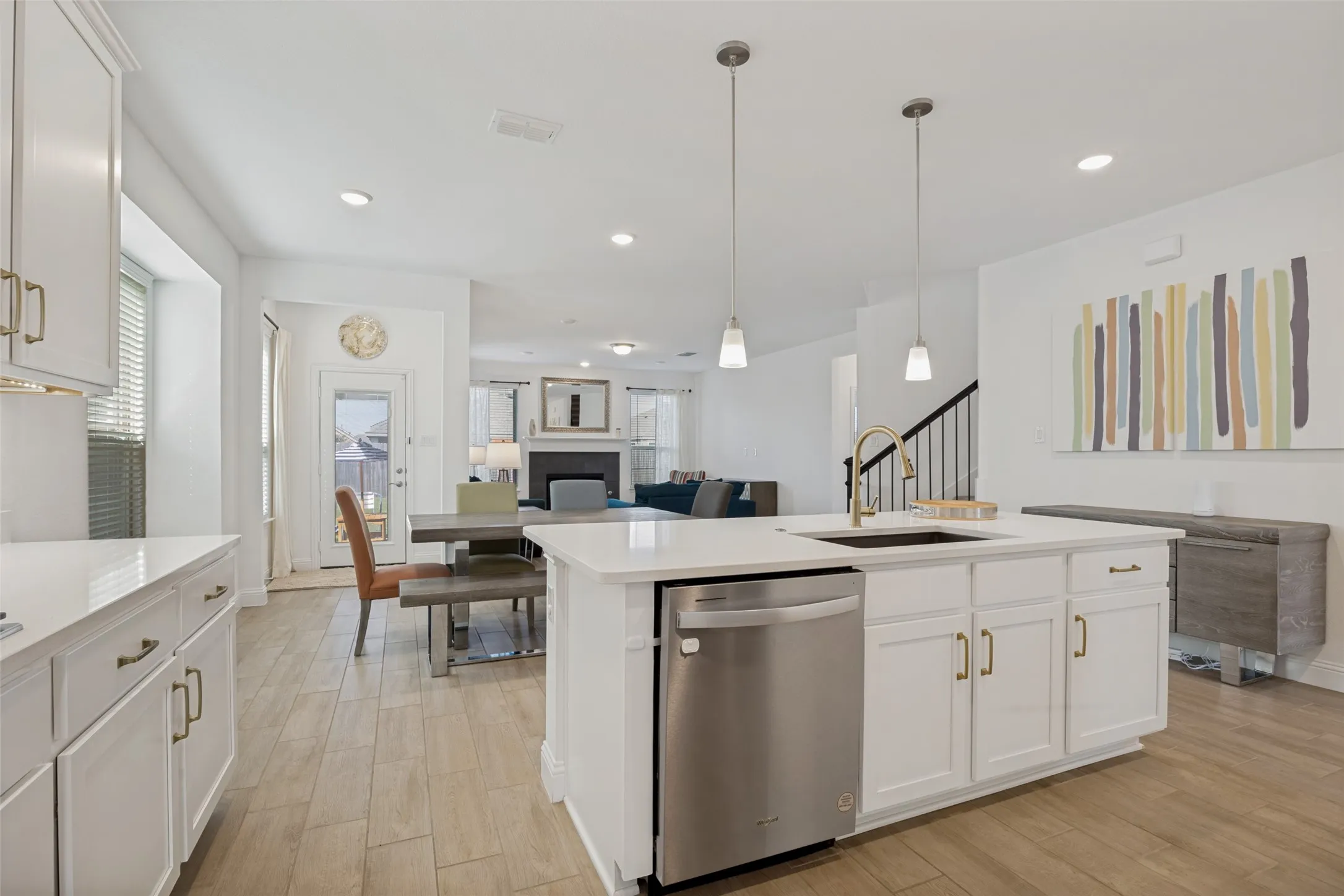 Single Family Residence For Sale in Kaufman County , 3804 Chippewa Trail, Crandall, Texas 75114, 7 Bedroom, 5 Bathroom, 2 Garage spaces, 3,943 Sqft, built in 2023, mls#21372263, Real Estate Agent in Crandall, Homes For Sale in Kaufman county, Homes For Sale in Crandall, Realtor in Crandall Texas, Real Estate Brokerage Independent Realty Texas, Luminita Cordes Realtor