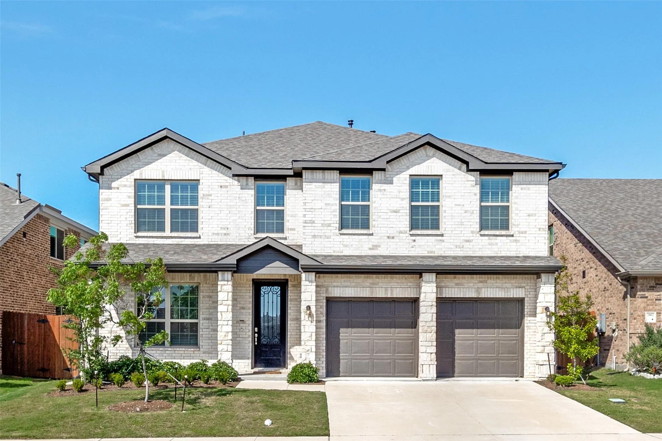 Single Family Residence For Sale in Kaufman County , 3804 Chippewa Trail, Crandall, Texas 75114, 7 Bedroom, 5 Bathroom, 2 Garage spaces, 3,943 Sqft, built in 2023, mls#21372263, Real Estate Agent in Crandall, Homes For Sale in Kaufman county, Homes For Sale in Crandall, Realtor in Crandall Texas, Real Estate Brokerage Independent Realty Texas, Luminita Cordes Realtor