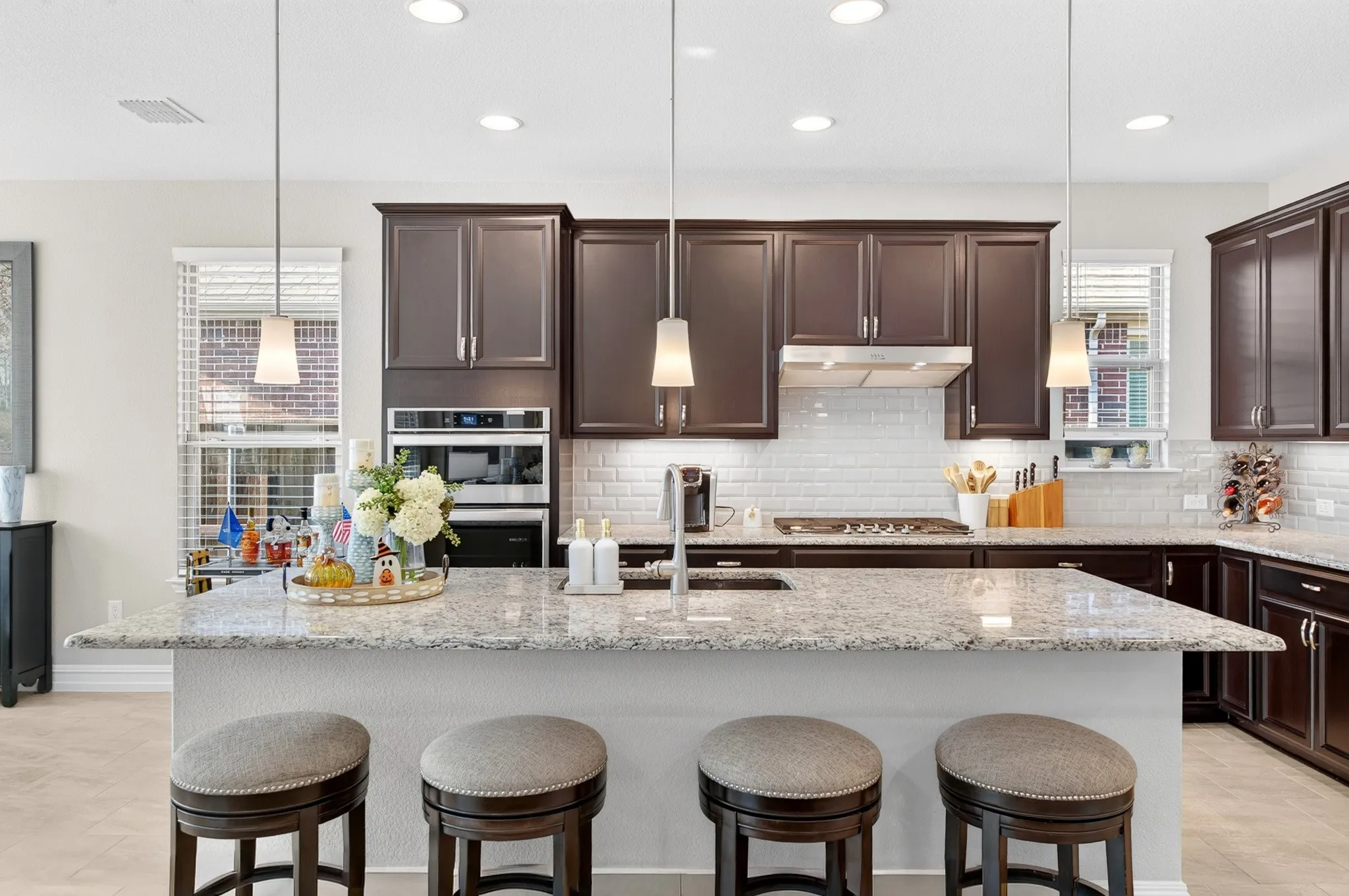 Single Family Residence For Sale in Collin County , 14903 San Paulo Street, Frisco, Texas 75035, 4 Bedroom, 3 Bathroom, 2 Garage spaces, 2,543 Sqft, built in 2019, mls#21374761, Real Estate Agent in Frisco, Homes For Sale in Collin county, Homes For Sale in Frisco, Realtor in Frisco Texas, Real Estate Brokerage Independent Realty Texas, Luminita Cordes Realtor