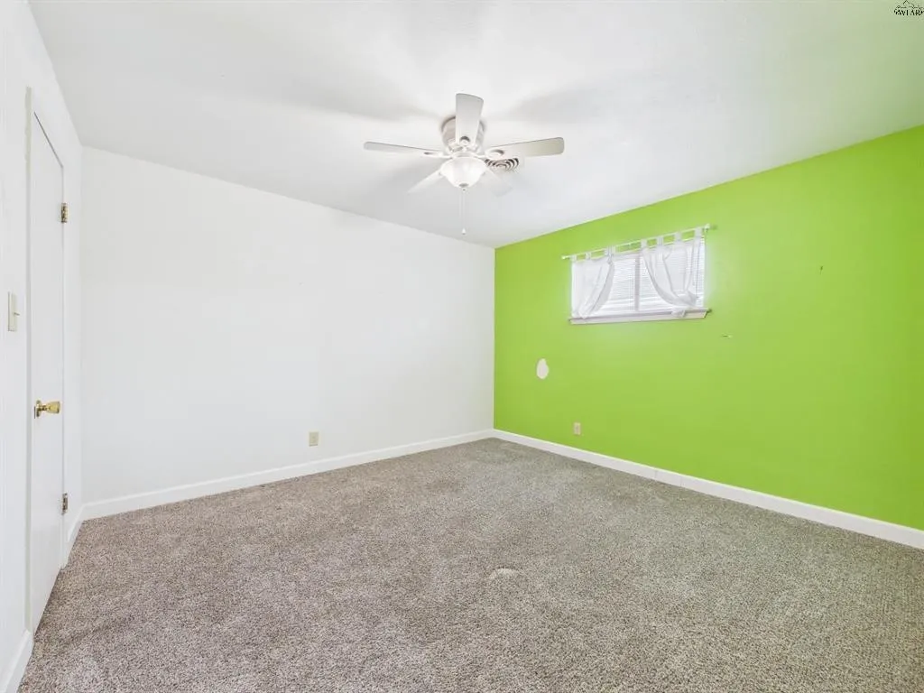 Single Family Residence For Sale in Wichita County , 4506 Melody Lane, Wichita Falls, Texas 76302, 4 Bedroom, 3 Bathroom, 4 Garage spaces, 1,914 Sqft, built in 1966, mls#21375906, Real Estate Agent in Wichita Falls, Homes For Sale in Wichita county, Homes For Sale in Wichita Falls, Realtor in Wichita Falls Texas, Real Estate Brokerage Independent Realty Texas, Luminita Cordes Realtor