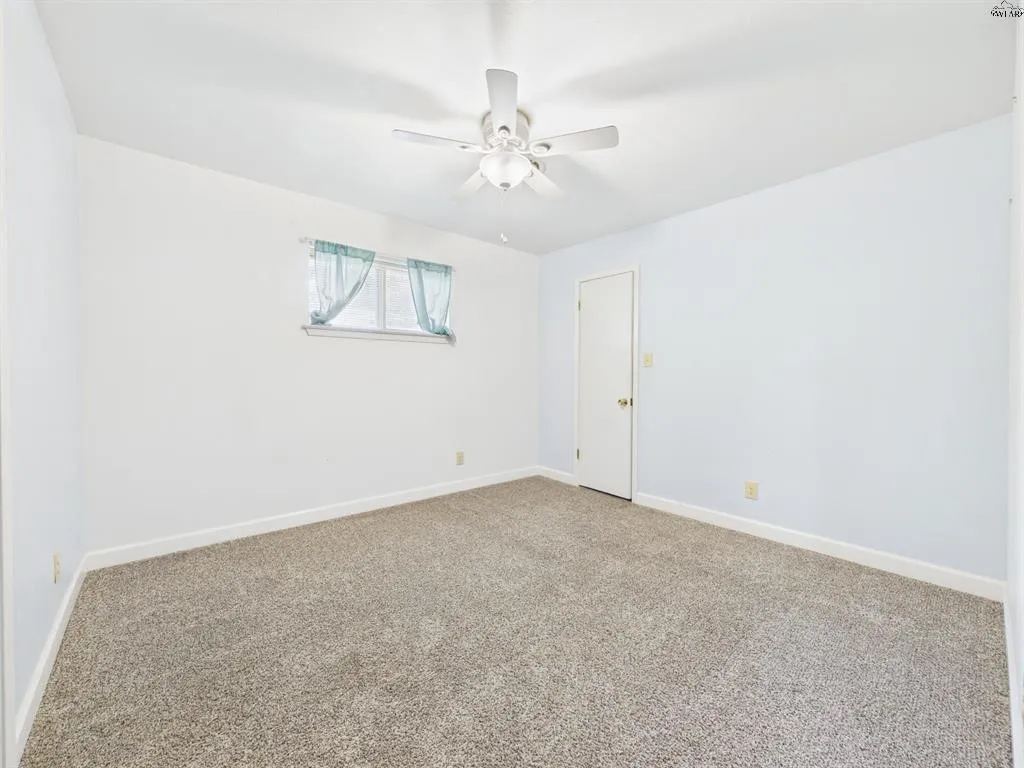 Single Family Residence For Sale in Wichita County , 4506 Melody Lane, Wichita Falls, Texas 76302, 4 Bedroom, 3 Bathroom, 4 Garage spaces, 1,914 Sqft, built in 1966, mls#21375906, Real Estate Agent in Wichita Falls, Homes For Sale in Wichita county, Homes For Sale in Wichita Falls, Realtor in Wichita Falls Texas, Real Estate Brokerage Independent Realty Texas, Luminita Cordes Realtor