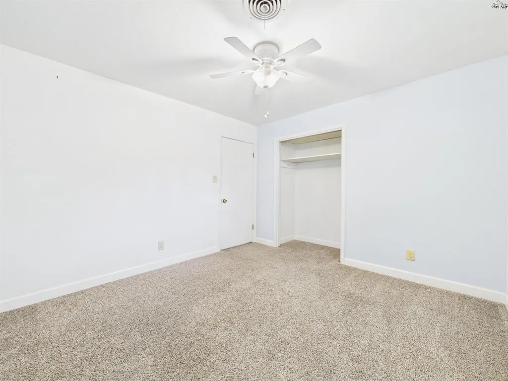 Single Family Residence For Sale in Wichita County , 4506 Melody Lane, Wichita Falls, Texas 76302, 4 Bedroom, 3 Bathroom, 4 Garage spaces, 1,914 Sqft, built in 1966, mls#21375906, Real Estate Agent in Wichita Falls, Homes For Sale in Wichita county, Homes For Sale in Wichita Falls, Realtor in Wichita Falls Texas, Real Estate Brokerage Independent Realty Texas, Luminita Cordes Realtor