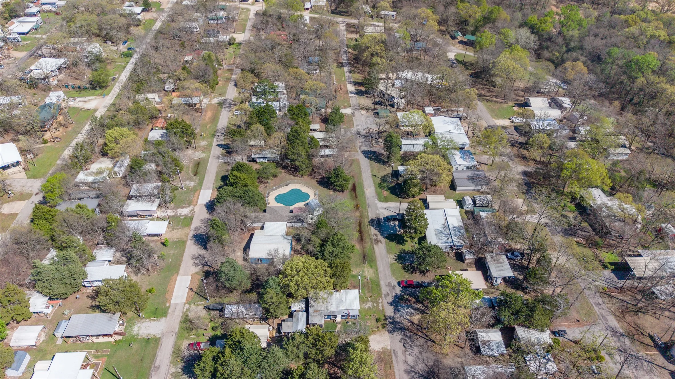 Manufactured Home For Sale in Wood County , 6435 FM 17 524, 525, 553, 554, Yantis, Texas 75497, 1 Bedroom, 1 Bathroom, 1 Garage spaces, 994 Sqft, built in 0, mls#21375935, Real Estate Agent in Yantis, Homes For Sale in Wood county, Homes For Sale in Yantis, Realtor in Yantis Texas, Real Estate Brokerage Independent Realty Texas, Luminita Cordes Realtor