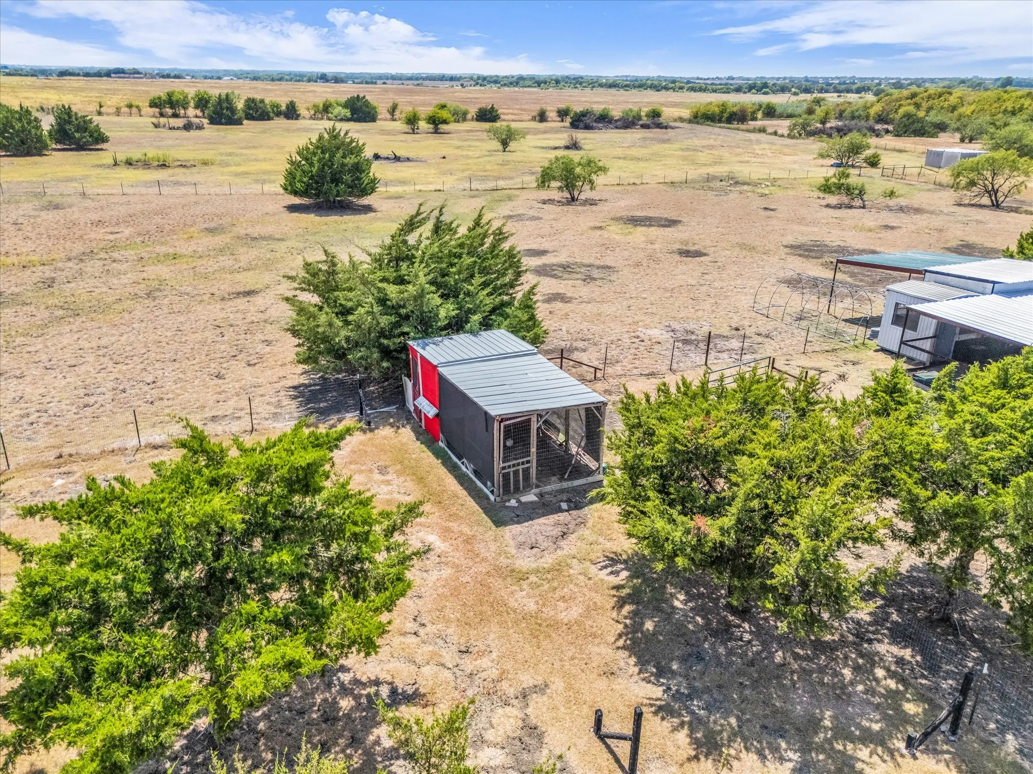 Single Family Residence For Sale in Mc Lennan County , 4175 Eddy Gatesville Parkway, Moody, Texas 76557, 2 Bedroom, 2 Bathroom, 3 Garage spaces, 2,534 Sqft, built in 2019, mls#21373903, Real Estate Agent in Moody, Homes For Sale in Mc Lennan county, Homes For Sale in Moody, Realtor in Moody Texas, Real Estate Brokerage Independent Realty Texas, Luminita Cordes Realtor