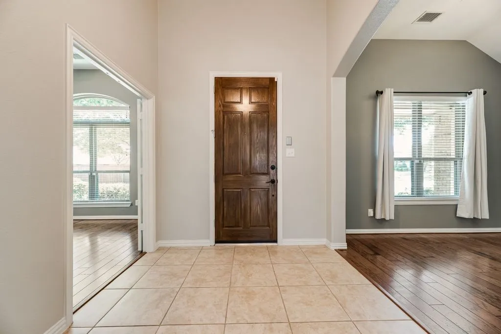 Single Family Residence For Sale in Kaufman County , 1010 Ranger Road, Forney, Texas 75126, 4 Bedroom, 4 Bathroom, 4 Garage spaces, 3,316 Sqft, built in 2007, mls#21373656, Real Estate Agent in Forney, Homes For Sale in Kaufman county, Homes For Sale in Forney, Realtor in Forney Texas, Real Estate Brokerage Independent Realty Texas, Luminita Cordes Realtor
