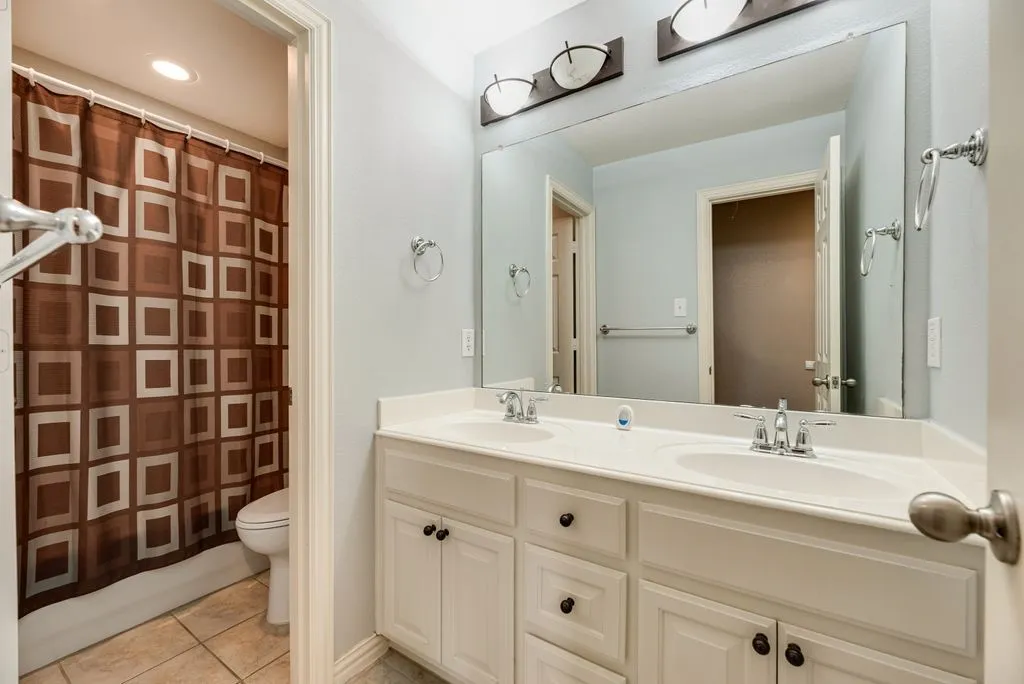Single Family Residence For Sale in Kaufman County , 1010 Ranger Road, Forney, Texas 75126, 4 Bedroom, 4 Bathroom, 4 Garage spaces, 3,316 Sqft, built in 2007, mls#21373656, Real Estate Agent in Forney, Homes For Sale in Kaufman county, Homes For Sale in Forney, Realtor in Forney Texas, Real Estate Brokerage Independent Realty Texas, Luminita Cordes Realtor