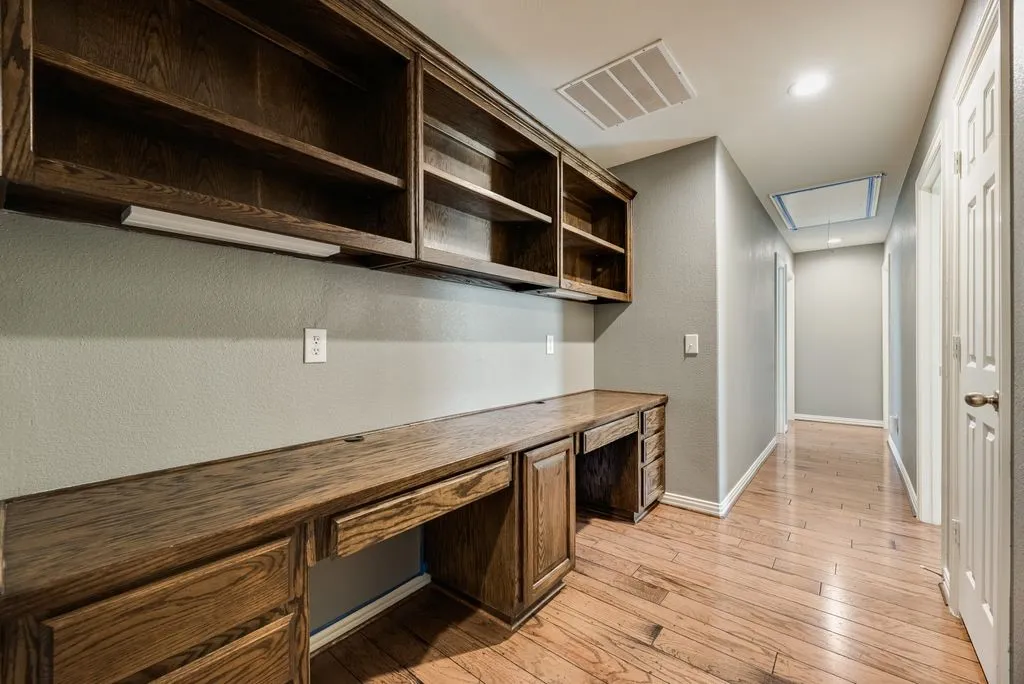 Single Family Residence For Sale in Kaufman County , 1010 Ranger Road, Forney, Texas 75126, 4 Bedroom, 4 Bathroom, 4 Garage spaces, 3,316 Sqft, built in 2007, mls#21373656, Real Estate Agent in Forney, Homes For Sale in Kaufman county, Homes For Sale in Forney, Realtor in Forney Texas, Real Estate Brokerage Independent Realty Texas, Luminita Cordes Realtor