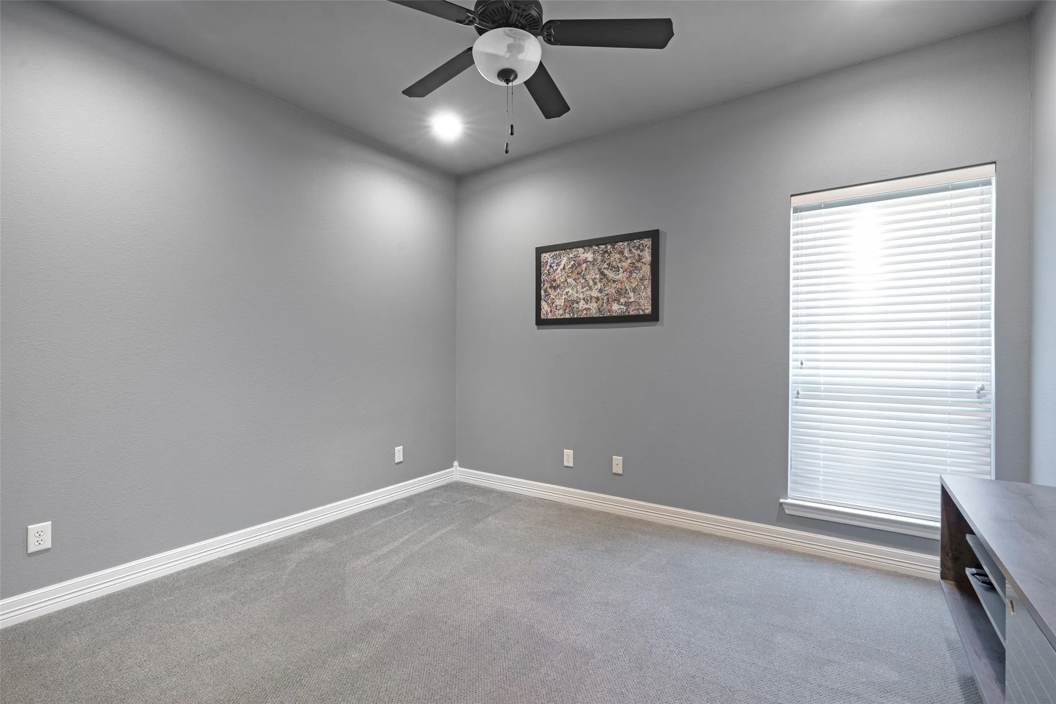 Single Family Residence For Sale in Harrison County , 160 Timber Falls Drive, Longview, Texas 75605, 4 Bedroom, 4 Bathroom, 2 Garage spaces, 2,501 Sqft, built in 2009, mls#21375969, Real Estate Agent in Longview, Homes For Sale in Harrison county, Homes For Sale in Longview, Realtor in Longview Texas, Real Estate Brokerage Independent Realty Texas, Luminita Cordes Realtor