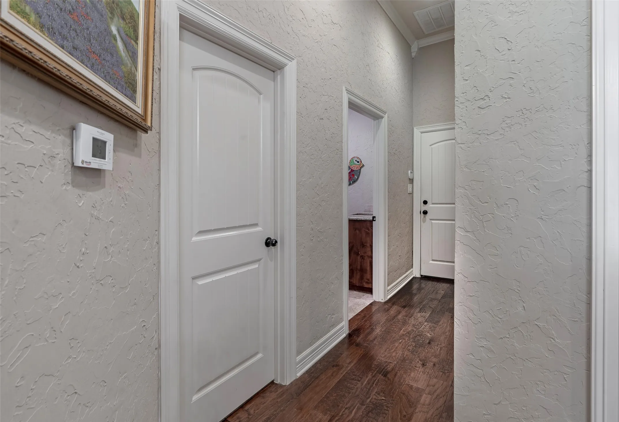 Single Family Residence For Sale in Harrison County , 160 Timber Falls Drive, Longview, Texas 75605, 4 Bedroom, 4 Bathroom, 2 Garage spaces, 2,501 Sqft, built in 2009, mls#21375969, Real Estate Agent in Longview, Homes For Sale in Harrison county, Homes For Sale in Longview, Realtor in Longview Texas, Real Estate Brokerage Independent Realty Texas, Luminita Cordes Realtor