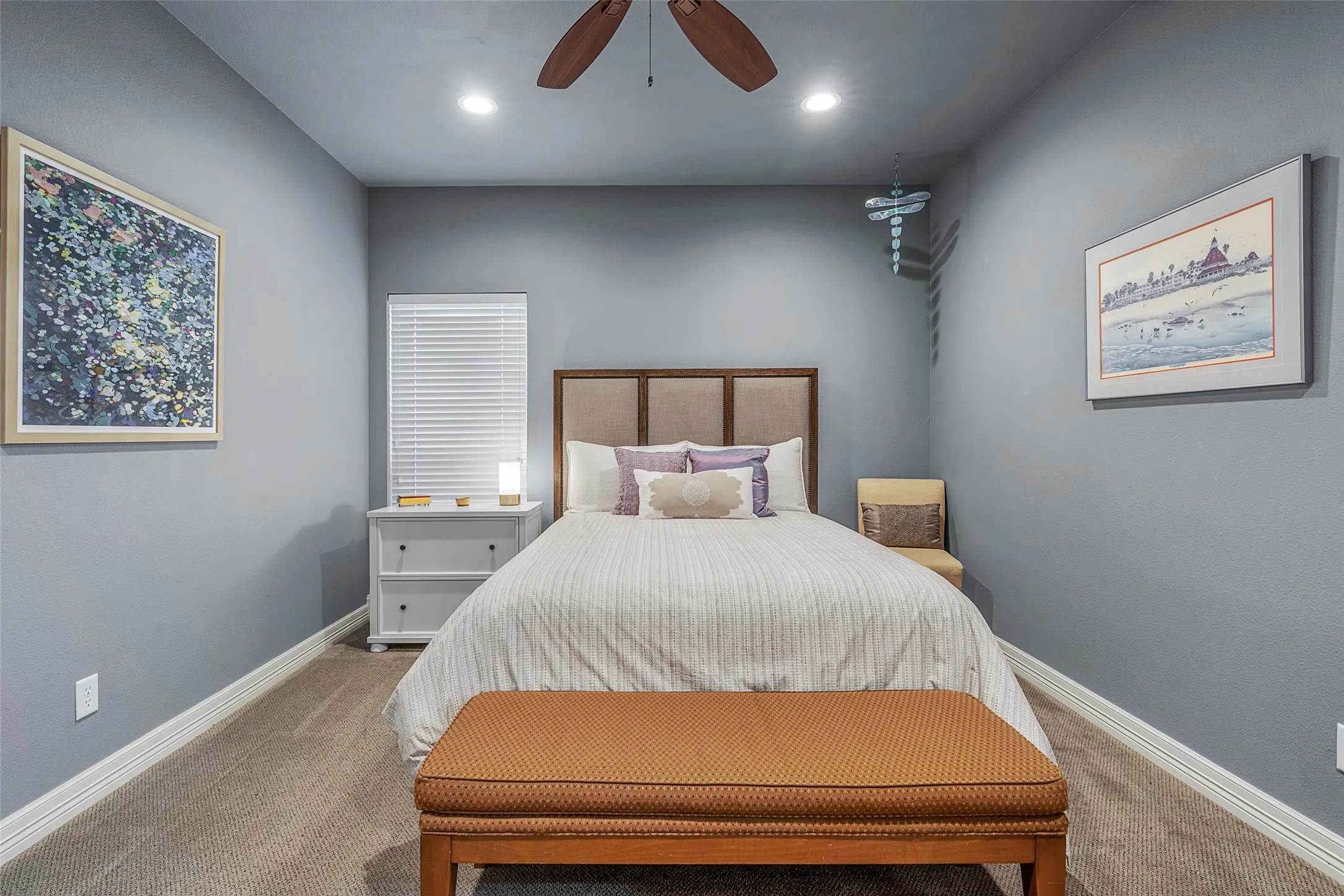 Single Family Residence For Sale in Harrison County , 160 Timber Falls Drive, Longview, Texas 75605, 4 Bedroom, 4 Bathroom, 2 Garage spaces, 2,501 Sqft, built in 2009, mls#21375969, Real Estate Agent in Longview, Homes For Sale in Harrison county, Homes For Sale in Longview, Realtor in Longview Texas, Real Estate Brokerage Independent Realty Texas, Luminita Cordes Realtor