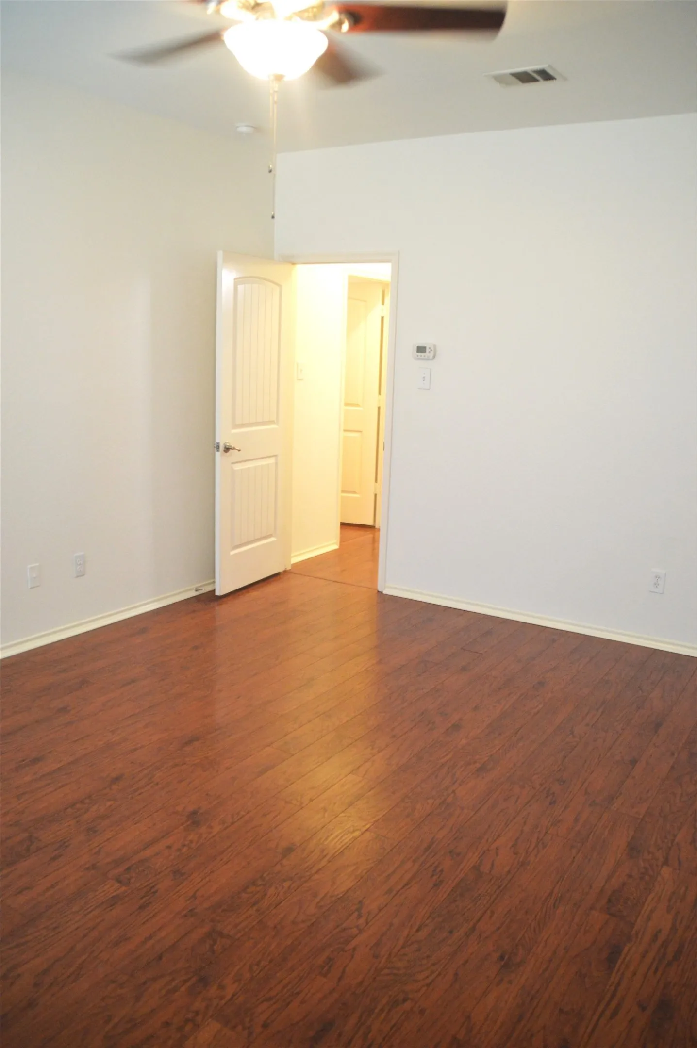 Single Family Residence For Rent in Collin County , 145 Meadow Crest Drive, Princeton, Texas 75407, 3 Bedroom, 2 Bathroom, Garage spaces, 1,319 Sqft, built in 2010, mls#21375705, Real Estate Agent in Princeton, Homes For Rent in Collin county, Homes For Rent in Princeton, Realtor in Princeton Texas, Real Estate Brokerage Independent Realty Texas, Luminita Cordes Realtor
