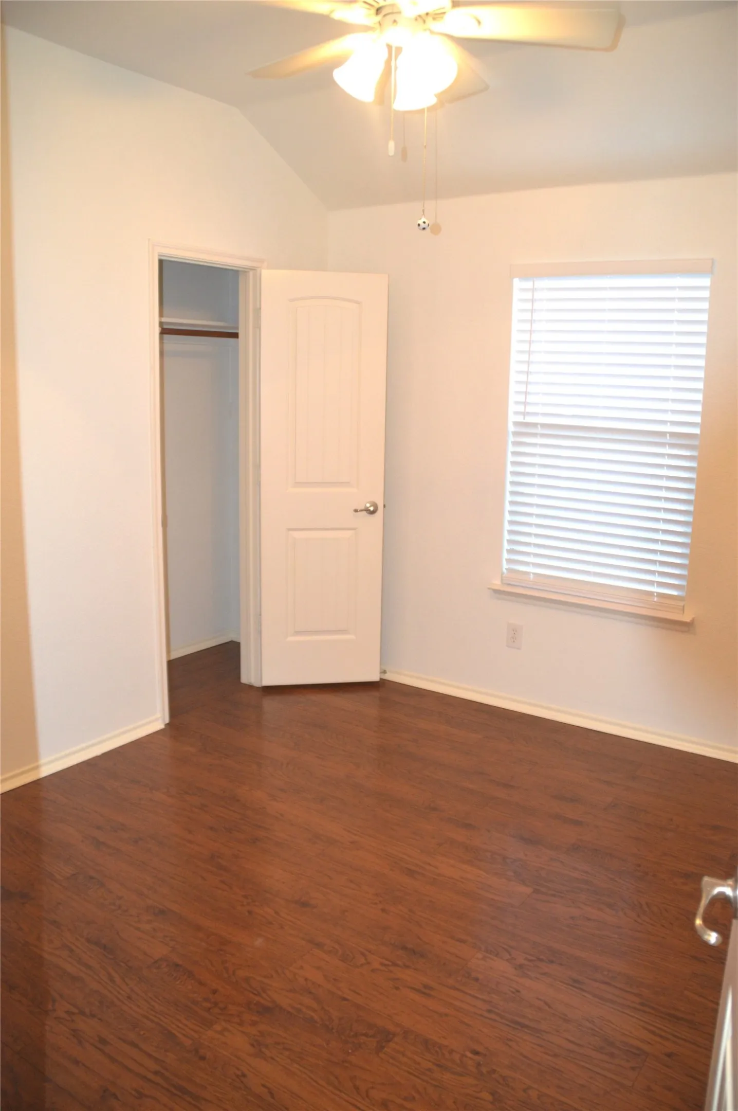 Single Family Residence For Rent in Collin County , 145 Meadow Crest Drive, Princeton, Texas 75407, 3 Bedroom, 2 Bathroom, Garage spaces, 1,319 Sqft, built in 2010, mls#21375705, Real Estate Agent in Princeton, Homes For Rent in Collin county, Homes For Rent in Princeton, Realtor in Princeton Texas, Real Estate Brokerage Independent Realty Texas, Luminita Cordes Realtor