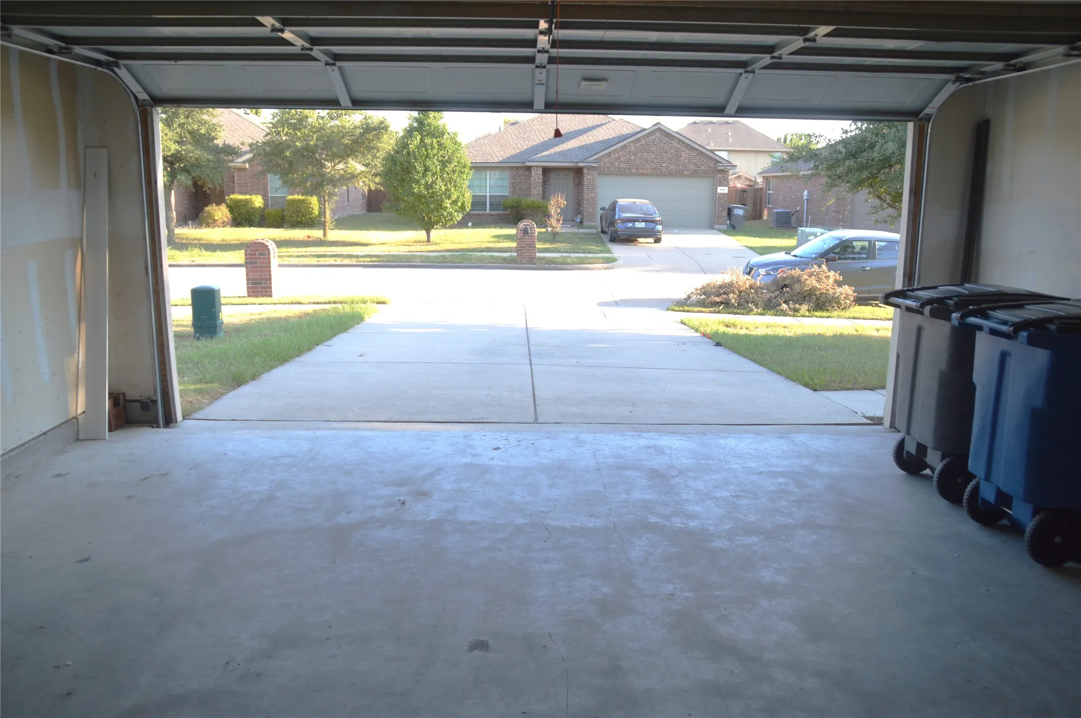 Single Family Residence For Rent in Collin County , 145 Meadow Crest Drive, Princeton, Texas 75407, 3 Bedroom, 2 Bathroom, Garage spaces, 1,319 Sqft, built in 2010, mls#21375705, Real Estate Agent in Princeton, Homes For Rent in Collin county, Homes For Rent in Princeton, Realtor in Princeton Texas, Real Estate Brokerage Independent Realty Texas, Luminita Cordes Realtor
