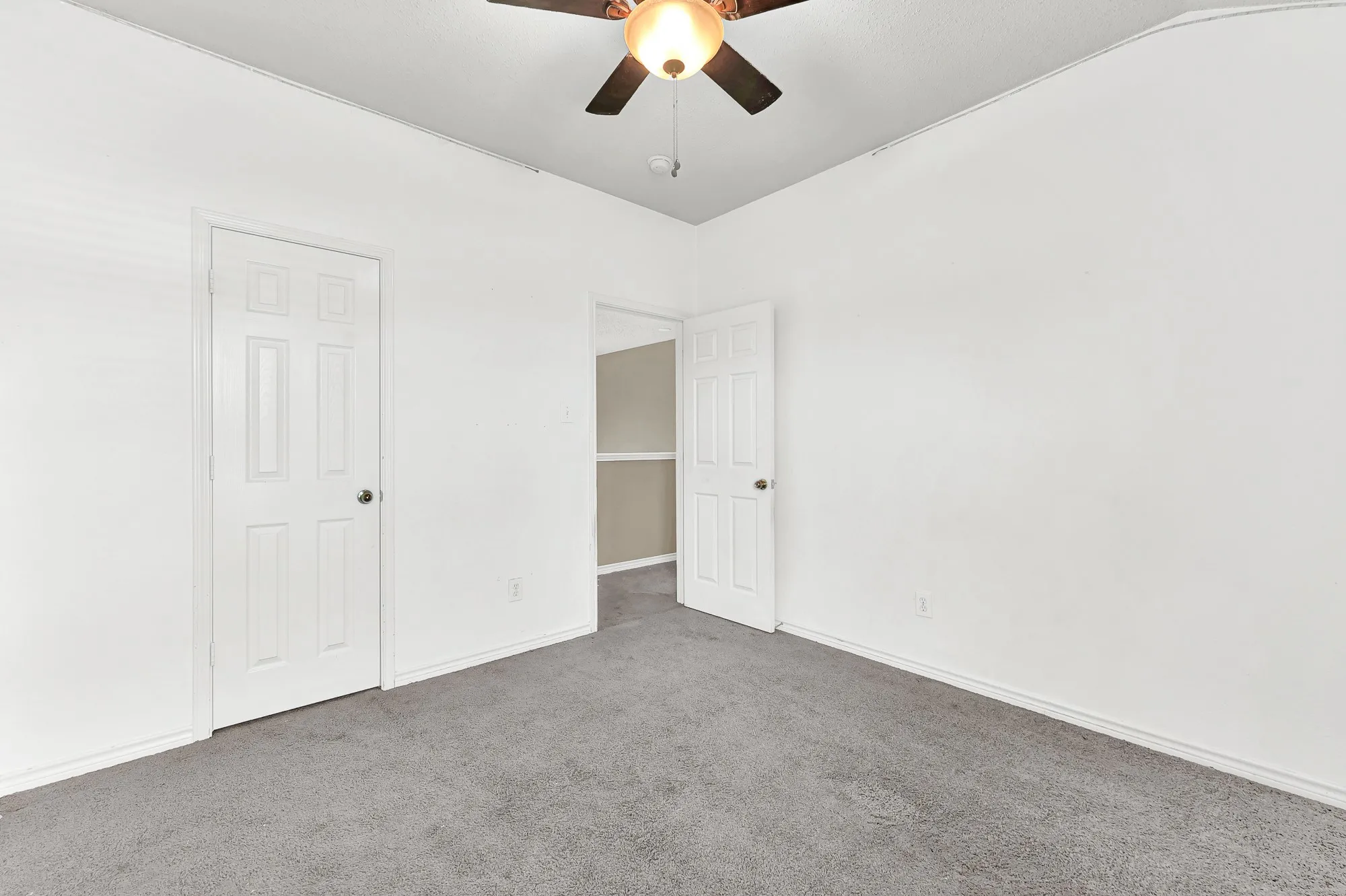Single Family Residence For Sale in Collin County , 1533 Balboa Lane, Allen, Texas 75002, 4 Bedroom, 3 Bathroom, 2 Garage spaces, 2,305 Sqft, built in 2002, mls#21375979, Real Estate Agent in Allen, Homes For Sale in Collin county, Homes For Sale in Allen, Realtor in Allen Texas, Real Estate Brokerage Independent Realty Texas, Luminita Cordes Realtor
