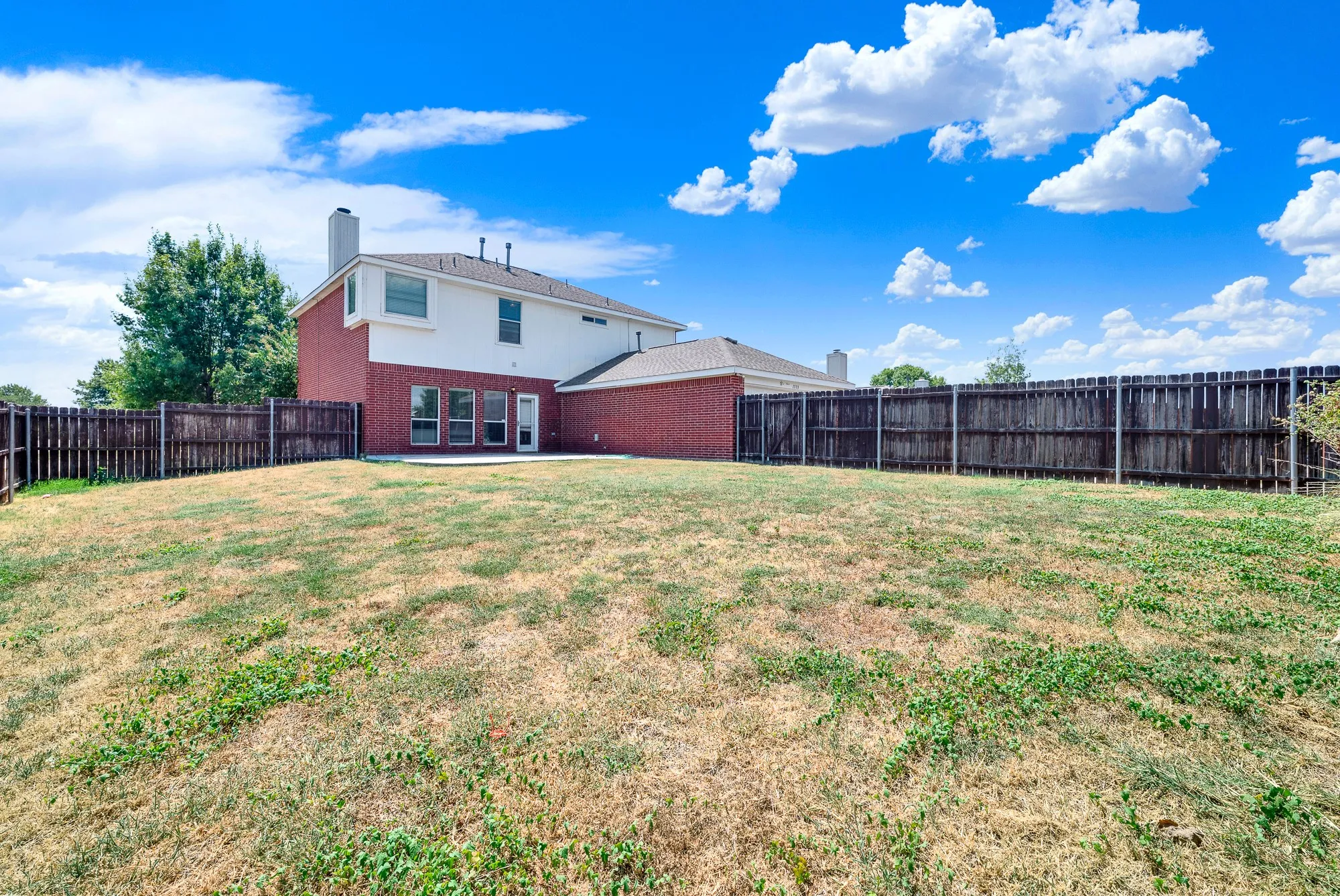 Single Family Residence For Sale in Collin County , 1533 Balboa Lane, Allen, Texas 75002, 4 Bedroom, 3 Bathroom, 2 Garage spaces, 2,305 Sqft, built in 2002, mls#21375979, Real Estate Agent in Allen, Homes For Sale in Collin county, Homes For Sale in Allen, Realtor in Allen Texas, Real Estate Brokerage Independent Realty Texas, Luminita Cordes Realtor