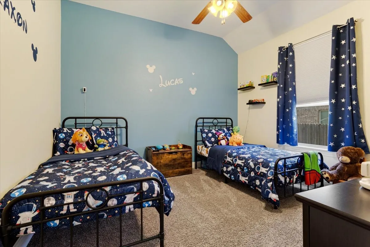 Single Family Residence For Sale in Collin County , 10716 Marble Falls Place, Mc Kinney, Texas 75071, 4 Bedroom, 4 Bathroom, 2 Garage spaces, 2,911 Sqft, built in 2016, mls#21375953, Real Estate Agent in Mc Kinney, Homes For Sale in Collin county, Homes For Sale in Mc Kinney, Realtor in Mc Kinney Texas, Real Estate Brokerage Independent Realty Texas, Luminita Cordes Realtor