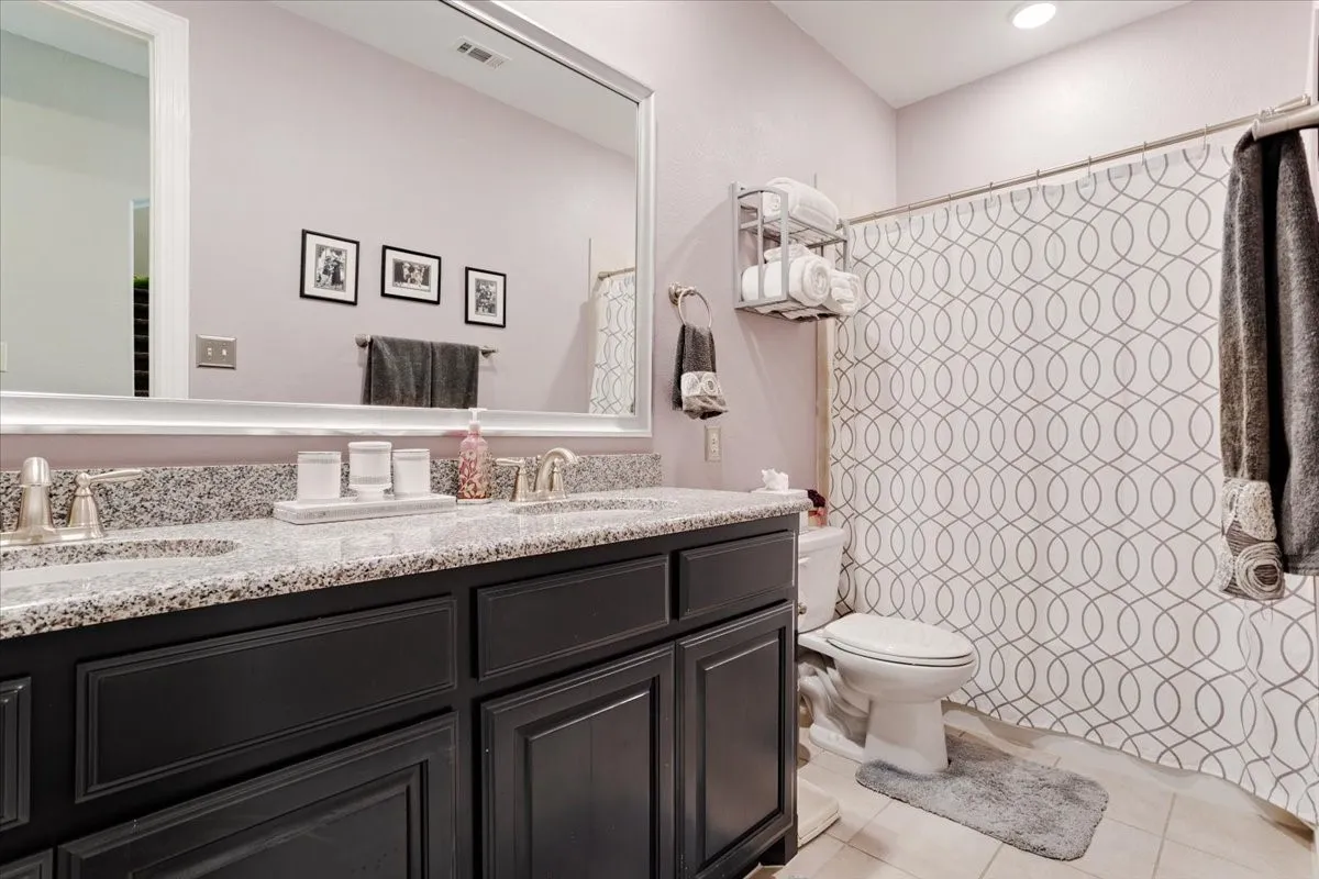 Single Family Residence For Sale in Collin County , 10716 Marble Falls Place, Mc Kinney, Texas 75071, 4 Bedroom, 4 Bathroom, 2 Garage spaces, 2,911 Sqft, built in 2016, mls#21375953, Real Estate Agent in Mc Kinney, Homes For Sale in Collin county, Homes For Sale in Mc Kinney, Realtor in Mc Kinney Texas, Real Estate Brokerage Independent Realty Texas, Luminita Cordes Realtor
