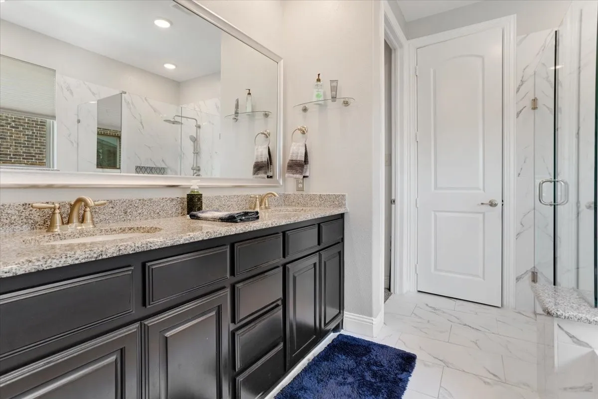 Single Family Residence For Sale in Collin County , 10716 Marble Falls Place, Mc Kinney, Texas 75071, 4 Bedroom, 4 Bathroom, 2 Garage spaces, 2,911 Sqft, built in 2016, mls#21375953, Real Estate Agent in Mc Kinney, Homes For Sale in Collin county, Homes For Sale in Mc Kinney, Realtor in Mc Kinney Texas, Real Estate Brokerage Independent Realty Texas, Luminita Cordes Realtor