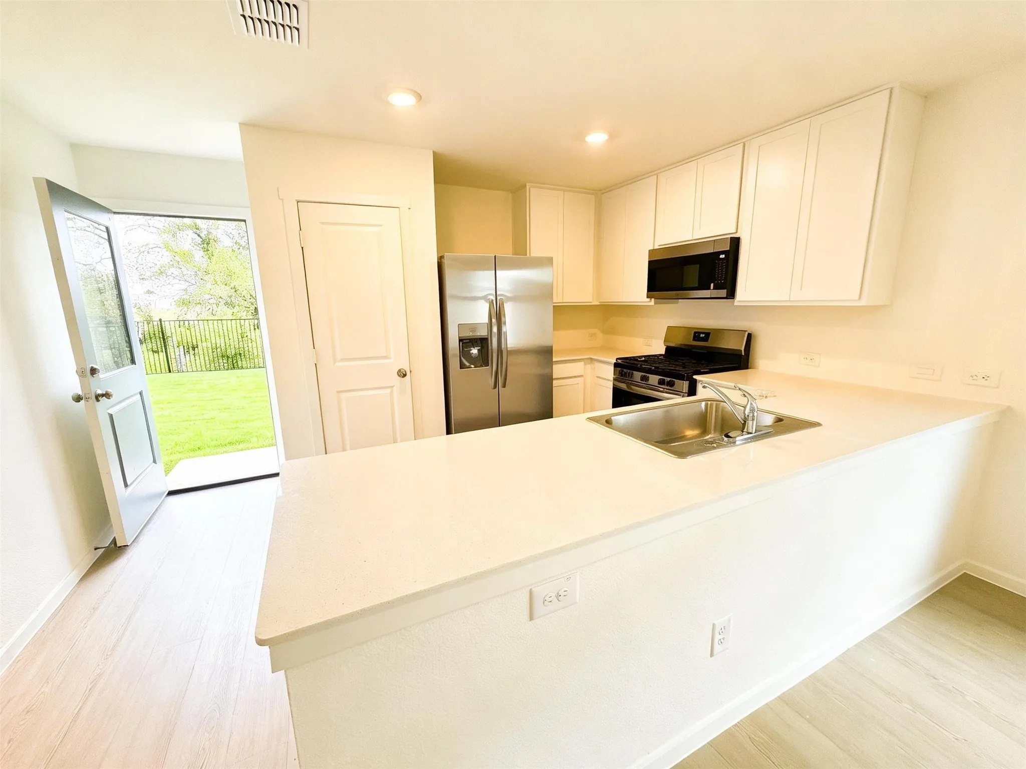 Single Family Residence For Rent in Denton County , 3156 Campeiro Avenue, Providence Village, Texas 76227, 3 Bedroom, 2 Bathroom, 2 Garage spaces, 1,411 Sqft, built in 2026, mls#21367159, Real Estate Agent in Providence Village, Homes For Rent in Denton county, Homes For Rent in Providence Village, Realtor in Providence Village Texas, Real Estate Brokerage Independent Realty Texas, Luminita Cordes Realtor