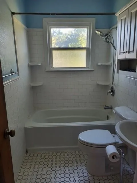 Single Family Residence For Rent in Dallas County , 1202 Overhill Drive, Garland, Texas 75041, 3 Bedroom, 1 Bathroom, 1 Garage spaces, 832 Sqft, built in 1957, mls#21375962, Real Estate Agent in Garland, Homes For Rent in Dallas county, Homes For Rent in Garland, Realtor in Garland Texas, Real Estate Brokerage Independent Realty Texas, Luminita Cordes Realtor