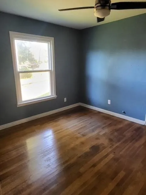 Single Family Residence For Rent in Dallas County , 1202 Overhill Drive, Garland, Texas 75041, 3 Bedroom, 1 Bathroom, 1 Garage spaces, 832 Sqft, built in 1957, mls#21375962, Real Estate Agent in Garland, Homes For Rent in Dallas county, Homes For Rent in Garland, Realtor in Garland Texas, Real Estate Brokerage Independent Realty Texas, Luminita Cordes Realtor