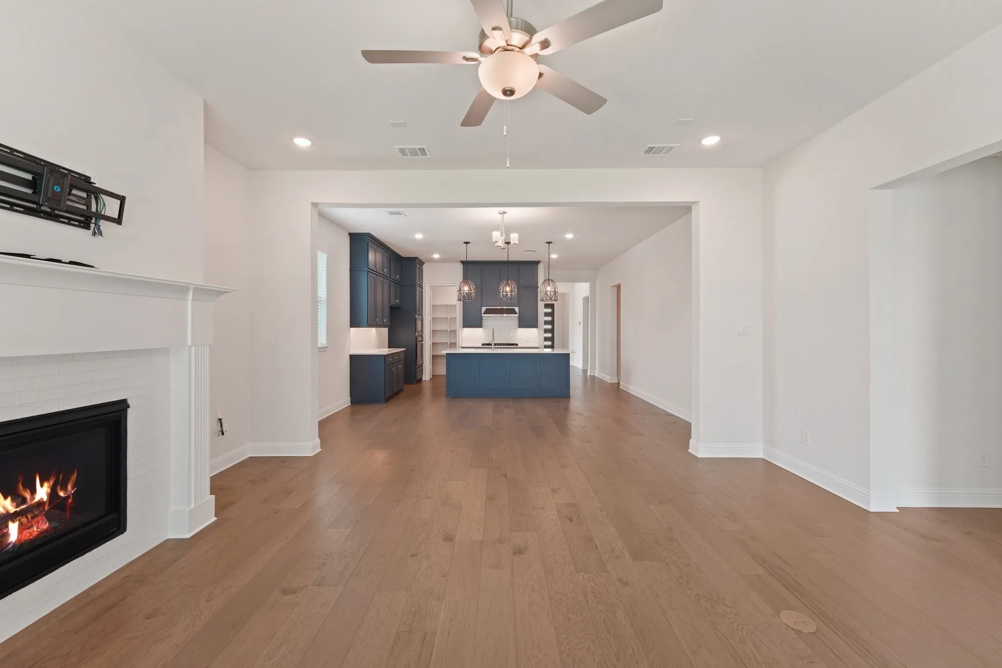 Single Family Residence For Rent in Denton County , 1302 19th Street, Northlake, Texas 76226, 4 Bedroom, 3 Bathroom, 2 Garage spaces, 2,492 Sqft, built in 2024, mls#21375991, Real Estate Agent in Northlake, Homes For Rent in Denton county, Homes For Rent in Northlake, Realtor in Northlake Texas, Real Estate Brokerage Independent Realty Texas, Luminita Cordes Realtor