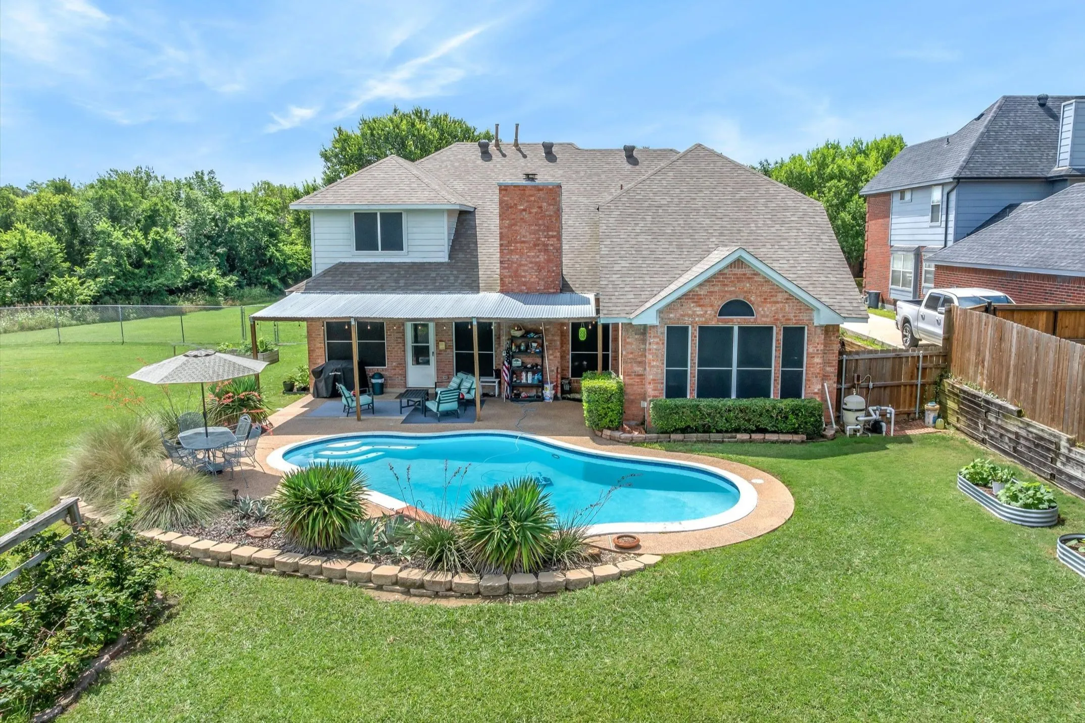 Single Family Residence For Sale in Dallas County , 2113 Blackfoot Trail, Mesquite, Texas 75149, 4 Bedroom, 3 Bathroom, 2 Garage spaces, 2,925 Sqft, built in 1992, mls#21375351, Real Estate Agent in Mesquite, Homes For Sale in Dallas county, Homes For Sale in Mesquite, Realtor in Mesquite Texas, Real Estate Brokerage Independent Realty Texas, Luminita Cordes Realtor