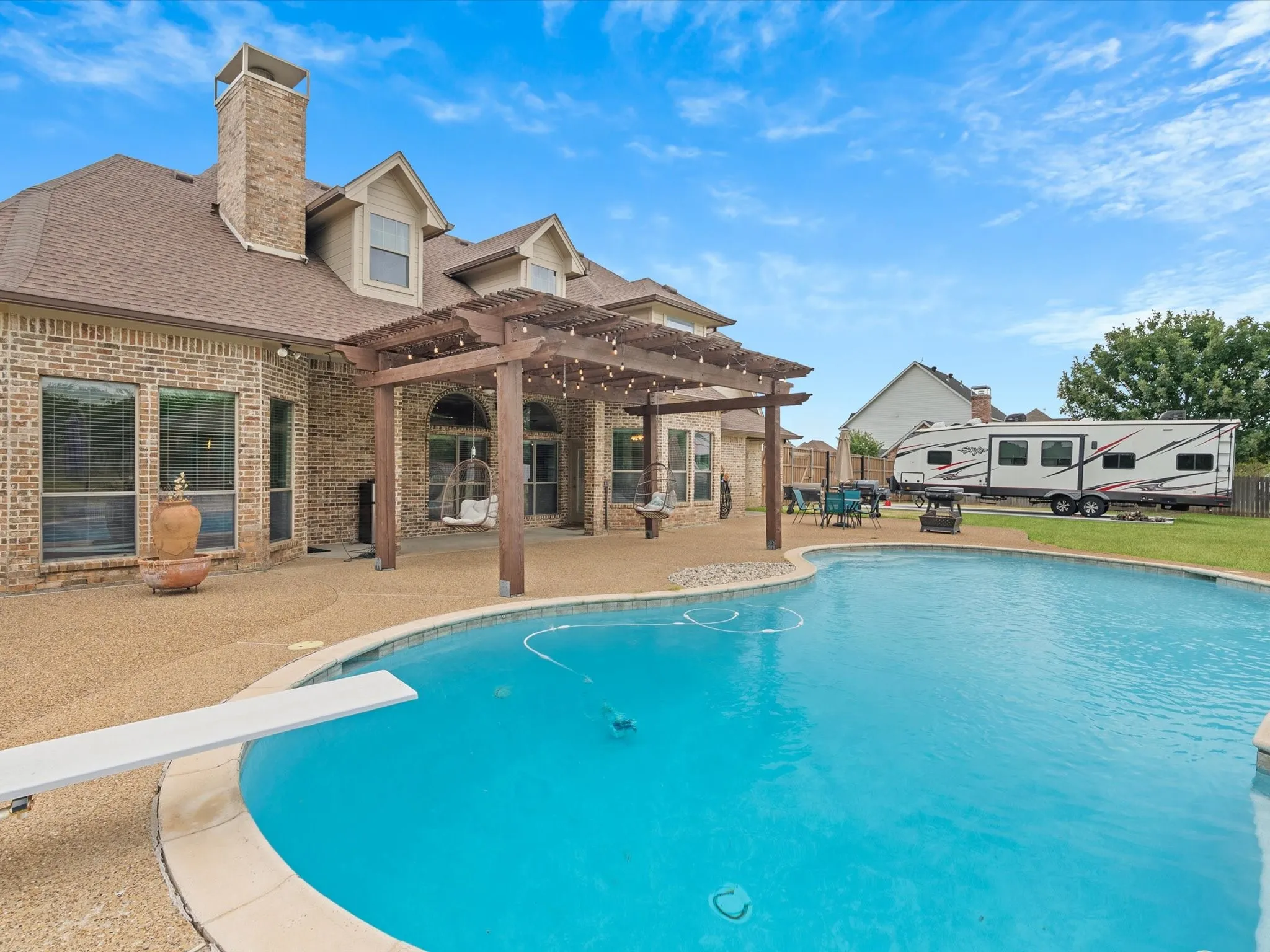 Single Family Residence For Sale in Ellis County , 8630 Glenloch Drive, Red Oak, Texas 75154, 4 Bedroom, 5 Bathroom, 3 Garage spaces, 3,734 Sqft, built in 2003, mls#21359860, Real Estate Agent in Red Oak, Homes For Sale in Ellis county, Homes For Sale in Red Oak, Realtor in Red Oak Texas, Real Estate Brokerage Independent Realty Texas, Luminita Cordes Realtor