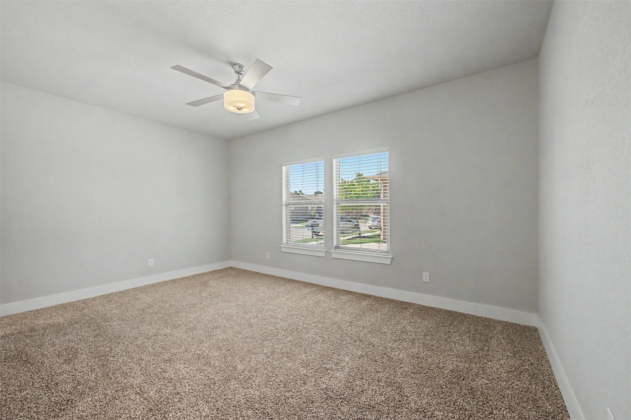Duplex For Rent in Parker County , 213 Stewart Bend Court A, Azle, Texas 76020, 3 Bedroom, 2 Bathroom, 1 Garage spaces, 2,512 Sqft, built in 2016, mls#21375530, Real Estate Agent in Azle, Homes For Rent in Parker county, Homes For Rent in Azle, Realtor in Azle Texas, Real Estate Brokerage Independent Realty Texas, Luminita Cordes Realtor