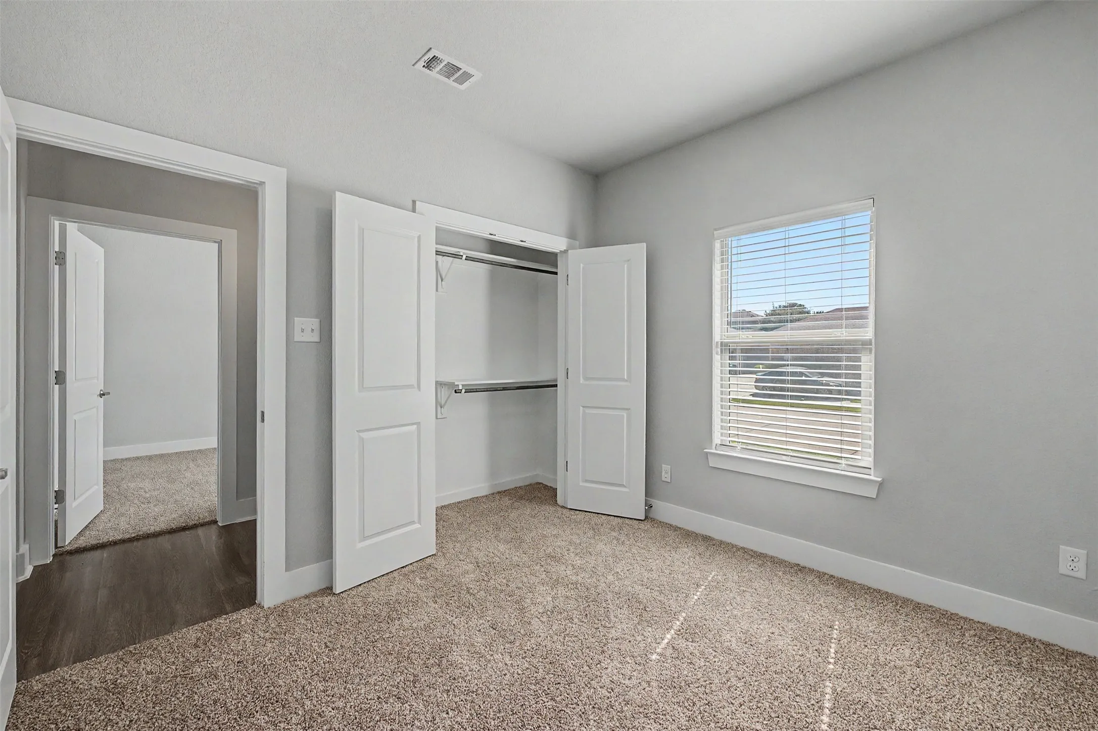 Duplex For Rent in Parker County , 213 Stewart Bend Court A, Azle, Texas 76020, 3 Bedroom, 2 Bathroom, 1 Garage spaces, 2,512 Sqft, built in 2016, mls#21375530, Real Estate Agent in Azle, Homes For Rent in Parker county, Homes For Rent in Azle, Realtor in Azle Texas, Real Estate Brokerage Independent Realty Texas, Luminita Cordes Realtor
