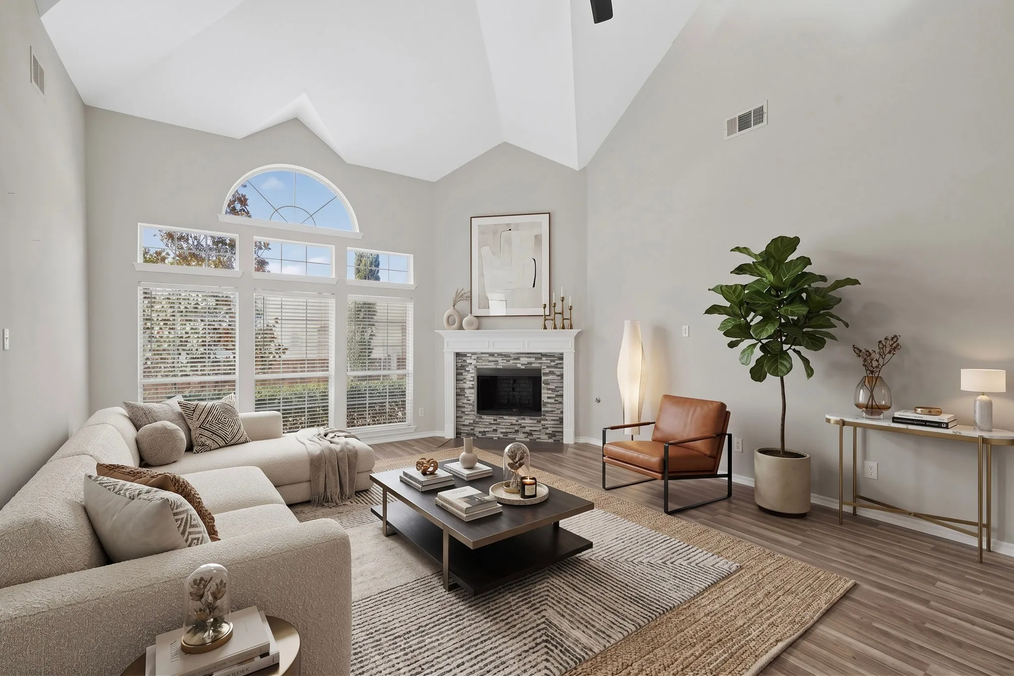 Single Family Residence For Sale in Tarrant County , 8504 Cedar Brush Court, Fort Worth, Texas 76123, 5 Bedroom, 4 Bathroom, 2 Garage spaces, 3,876 Sqft, built in 2006, mls#21371688, Real Estate Agent in Fort Worth, Homes For Sale in Tarrant county, Homes For Sale in Fort Worth, Realtor in Fort Worth Texas, Real Estate Brokerage Independent Realty Texas, Luminita Cordes Realtor