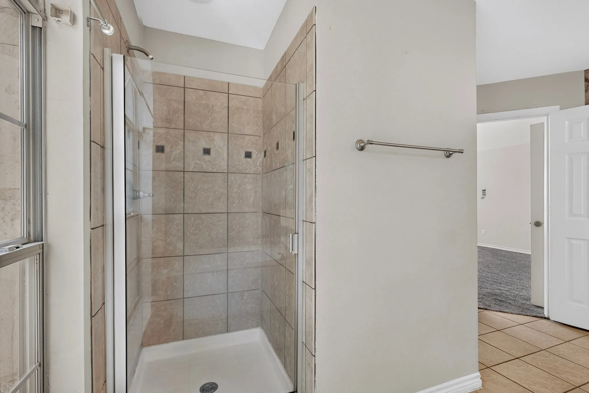 Single Family Residence For Sale in Tarrant County , 8504 Cedar Brush Court, Fort Worth, Texas 76123, 5 Bedroom, 4 Bathroom, 2 Garage spaces, 3,876 Sqft, built in 2006, mls#21371688, Real Estate Agent in Fort Worth, Homes For Sale in Tarrant county, Homes For Sale in Fort Worth, Realtor in Fort Worth Texas, Real Estate Brokerage Independent Realty Texas, Luminita Cordes Realtor