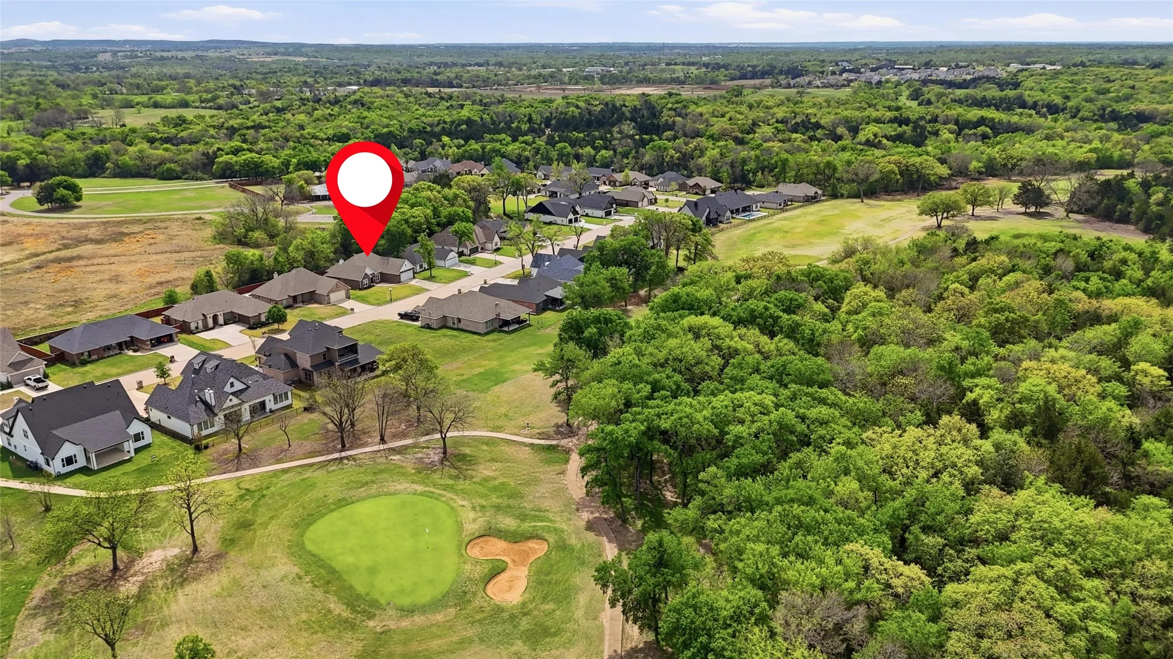 Single Family Residence For Sale in Grayson County , 230 Bent Oak Drive, Pottsboro, Texas 75076, 3 Bedroom, 2 Bathroom, 2 Garage spaces, 2,134 Sqft, built in 2018, mls#21375937, Real Estate Agent in Pottsboro, Homes For Sale in Grayson county, Homes For Sale in Pottsboro, Realtor in Pottsboro Texas, Real Estate Brokerage Independent Realty Texas, Luminita Cordes Realtor