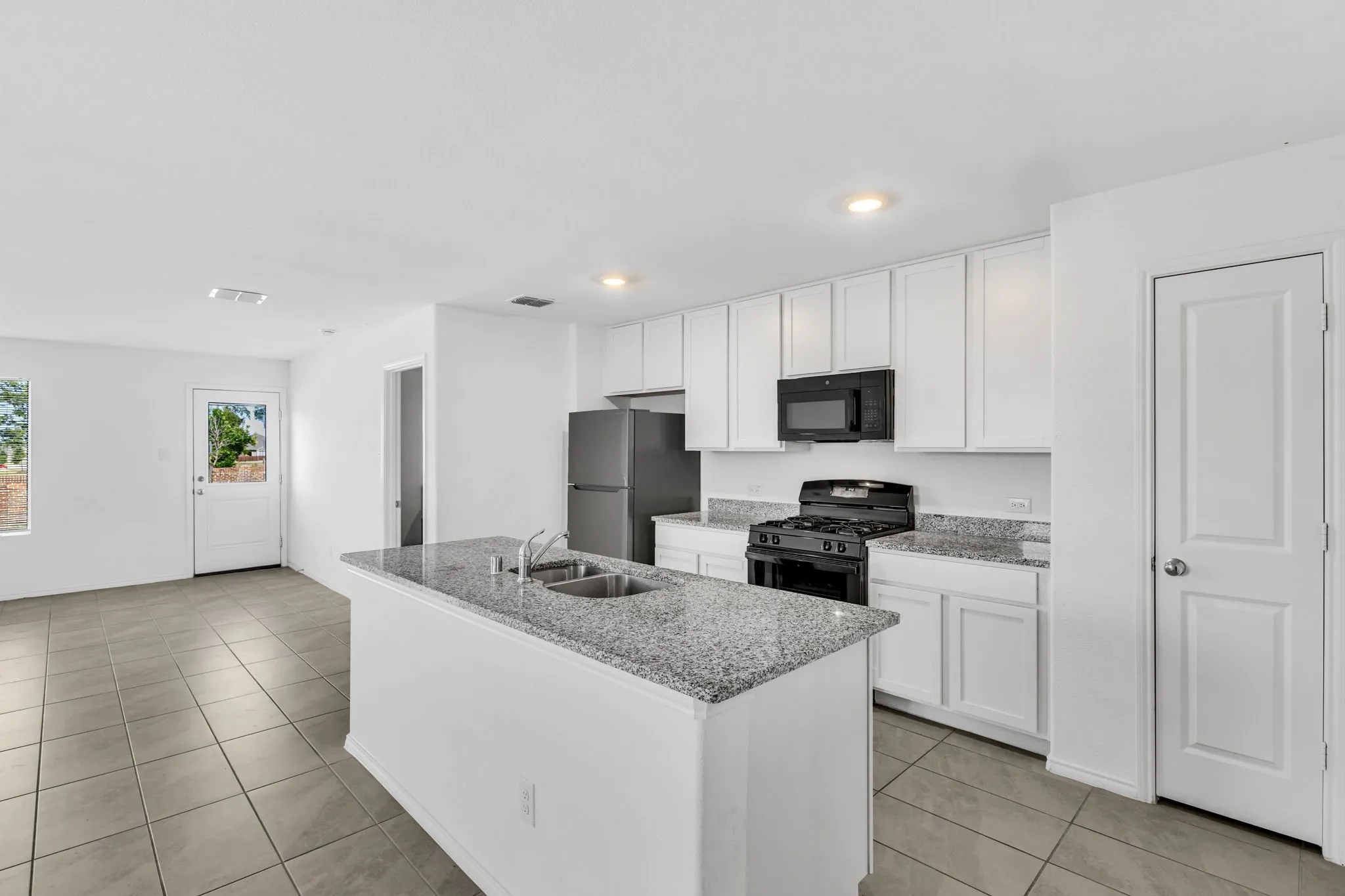 Single Family Residence For Sale in Collin County , 7721 Skier Drive, Mc Kinney, Texas 75071, 4 Bedroom, 2 Bathroom, 2 Garage spaces, 1,692 Sqft, built in 2024, mls#21374746, Real Estate Agent in Mc Kinney, Homes For Sale in Collin county, Homes For Sale in Mc Kinney, Realtor in Mc Kinney Texas, Real Estate Brokerage Independent Realty Texas, Luminita Cordes Realtor