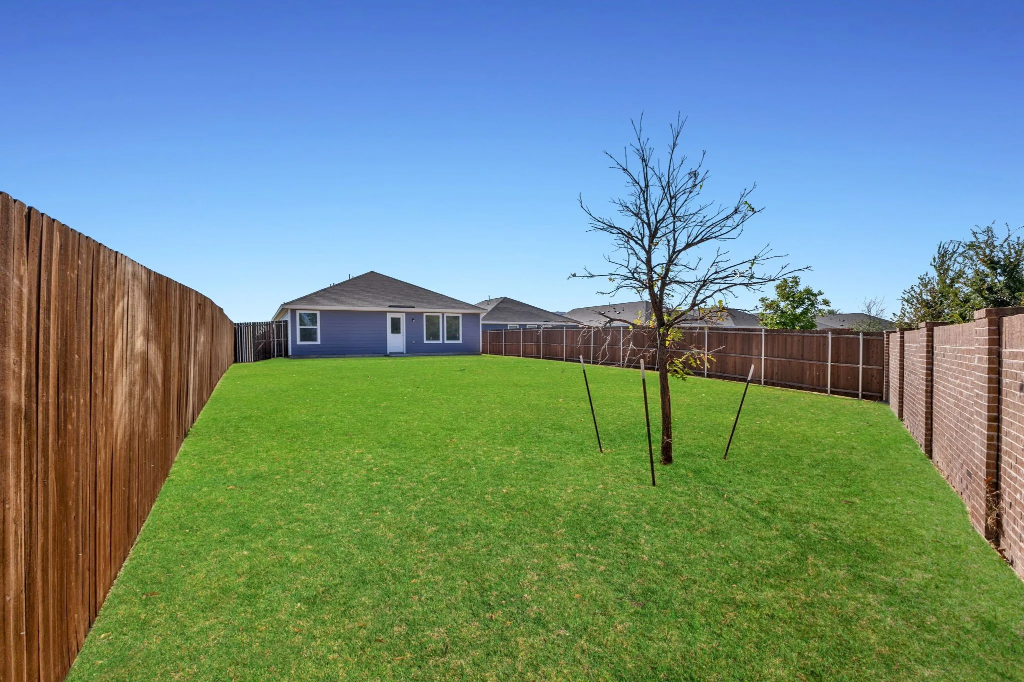 Single Family Residence For Sale in Collin County , 7721 Skier Drive, Mc Kinney, Texas 75071, 4 Bedroom, 2 Bathroom, 2 Garage spaces, 1,692 Sqft, built in 2024, mls#21374746, Real Estate Agent in Mc Kinney, Homes For Sale in Collin county, Homes For Sale in Mc Kinney, Realtor in Mc Kinney Texas, Real Estate Brokerage Independent Realty Texas, Luminita Cordes Realtor