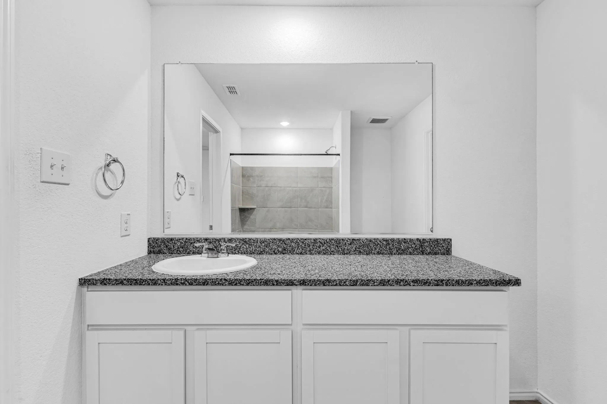 Single Family Residence For Sale in Collin County , 7721 Skier Drive, Mc Kinney, Texas 75071, 4 Bedroom, 2 Bathroom, 2 Garage spaces, 1,692 Sqft, built in 2024, mls#21374746, Real Estate Agent in Mc Kinney, Homes For Sale in Collin county, Homes For Sale in Mc Kinney, Realtor in Mc Kinney Texas, Real Estate Brokerage Independent Realty Texas, Luminita Cordes Realtor